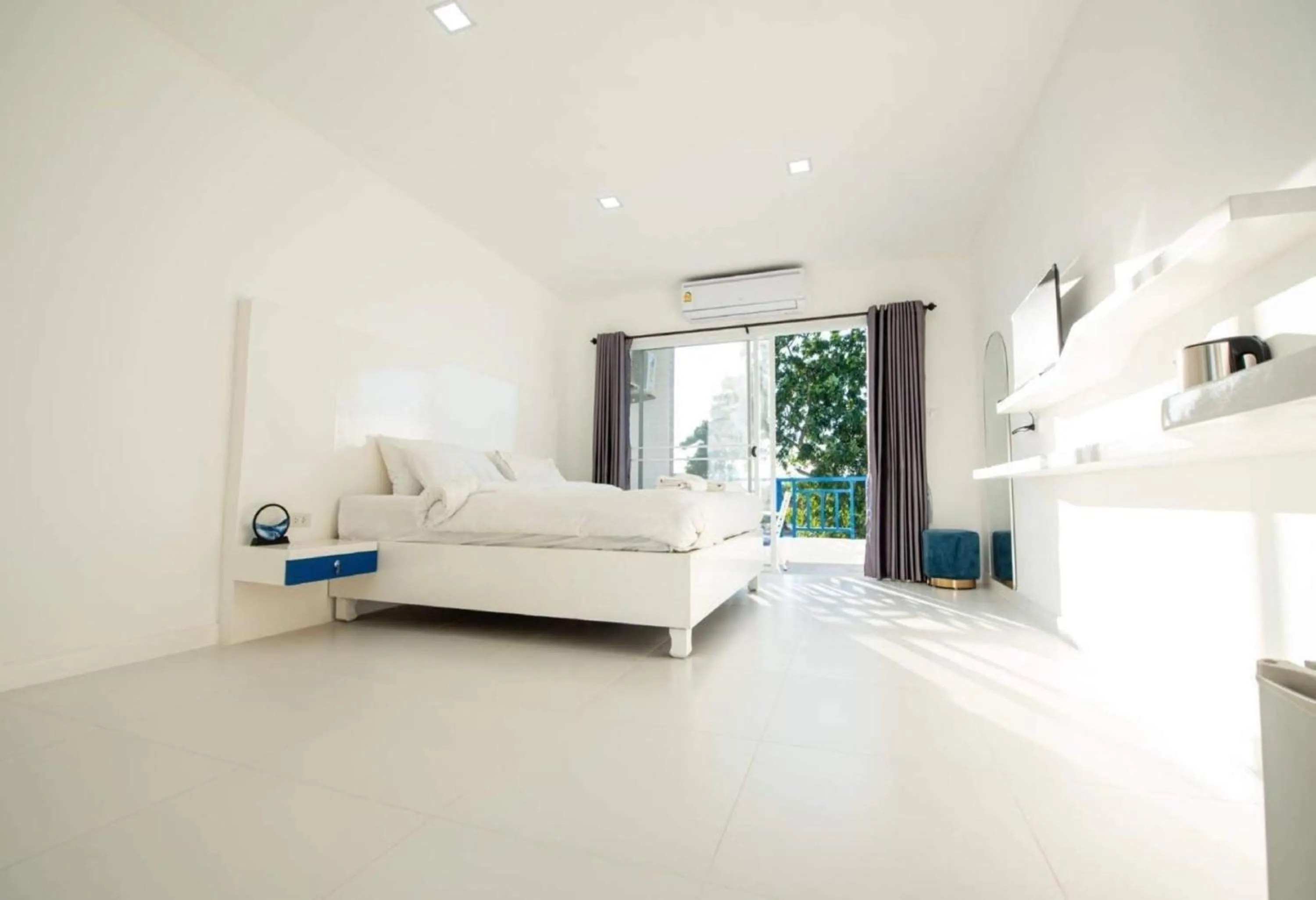 Bedroom, Bed in Collection O To The Sea Resort Thailand