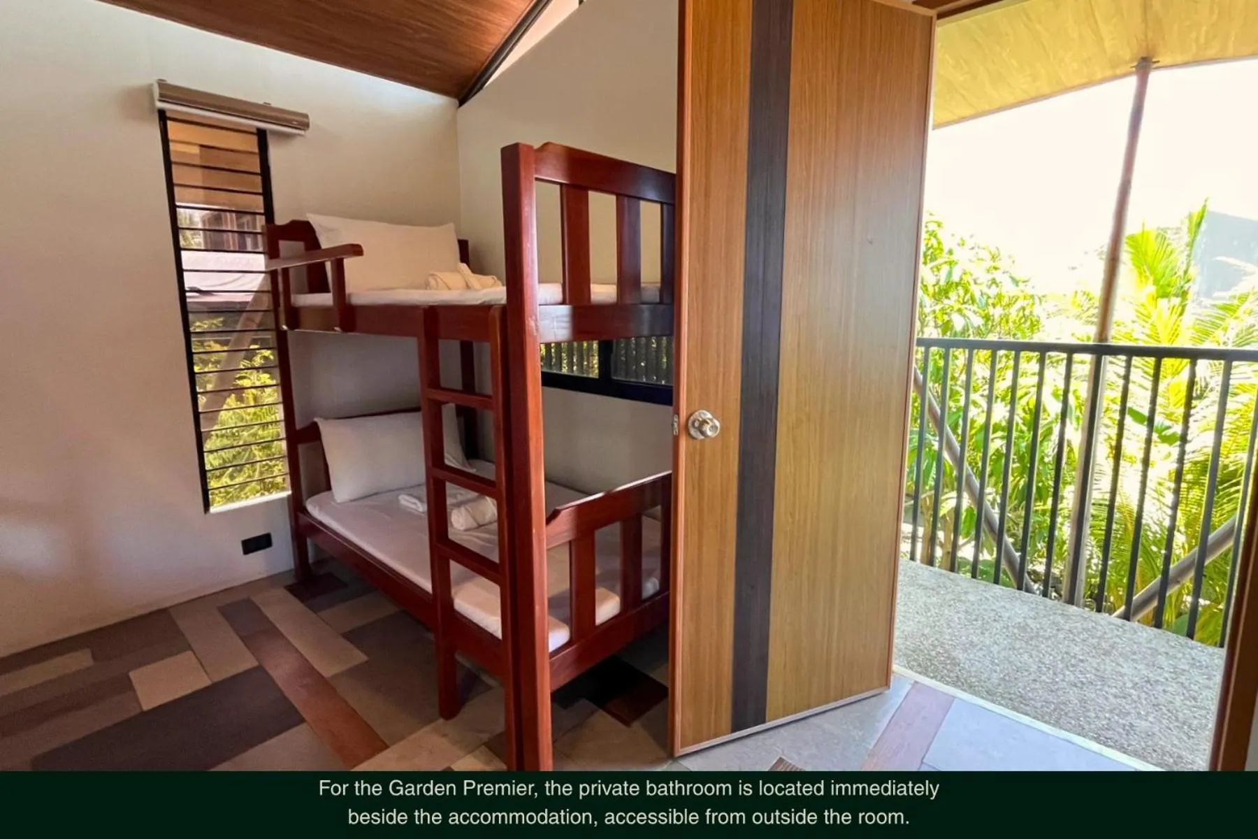 Bed in Mula De La Paz