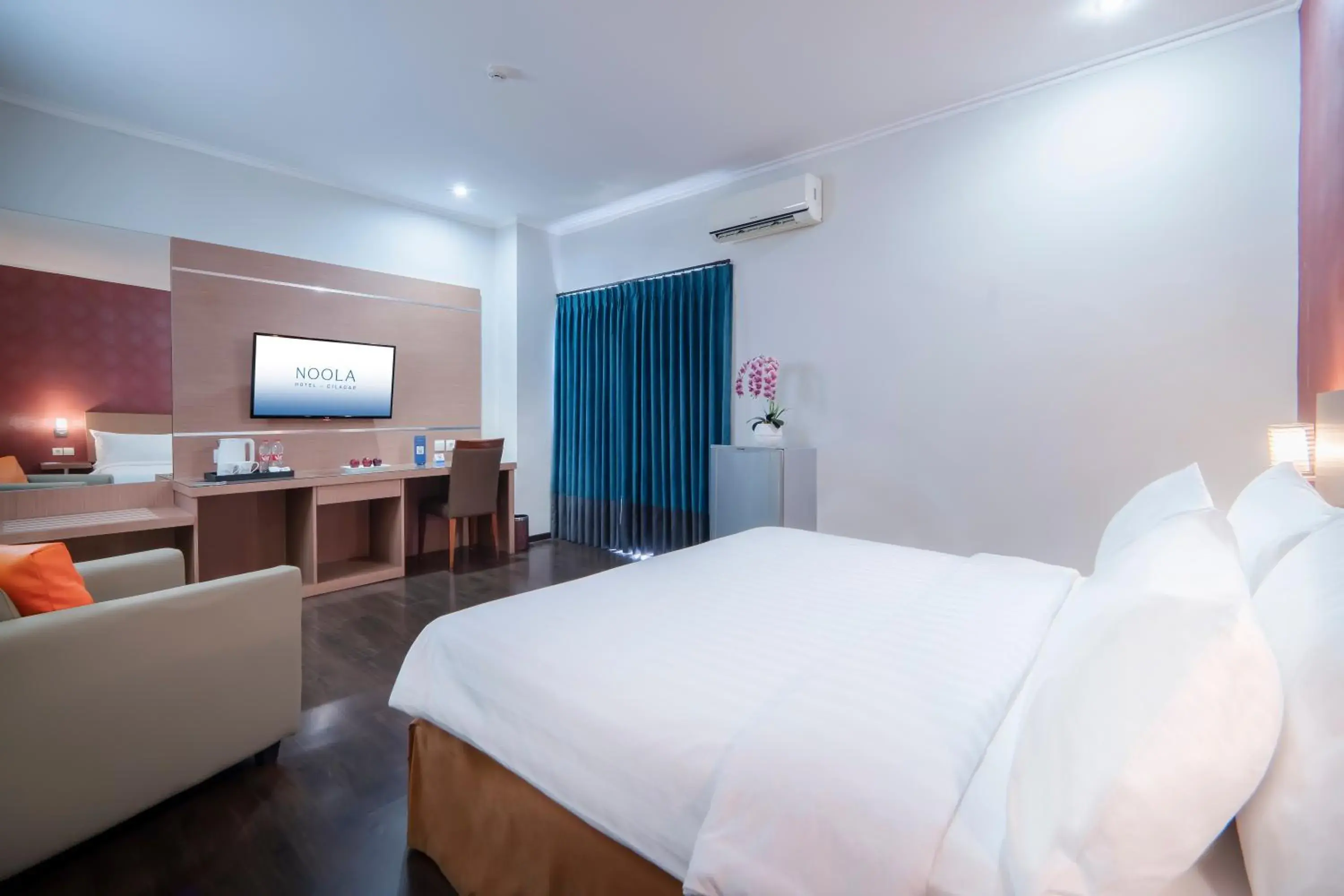 Junior Suite in Noola Hotel Cilacap Junior Suite in Noola Hotel Cilacap