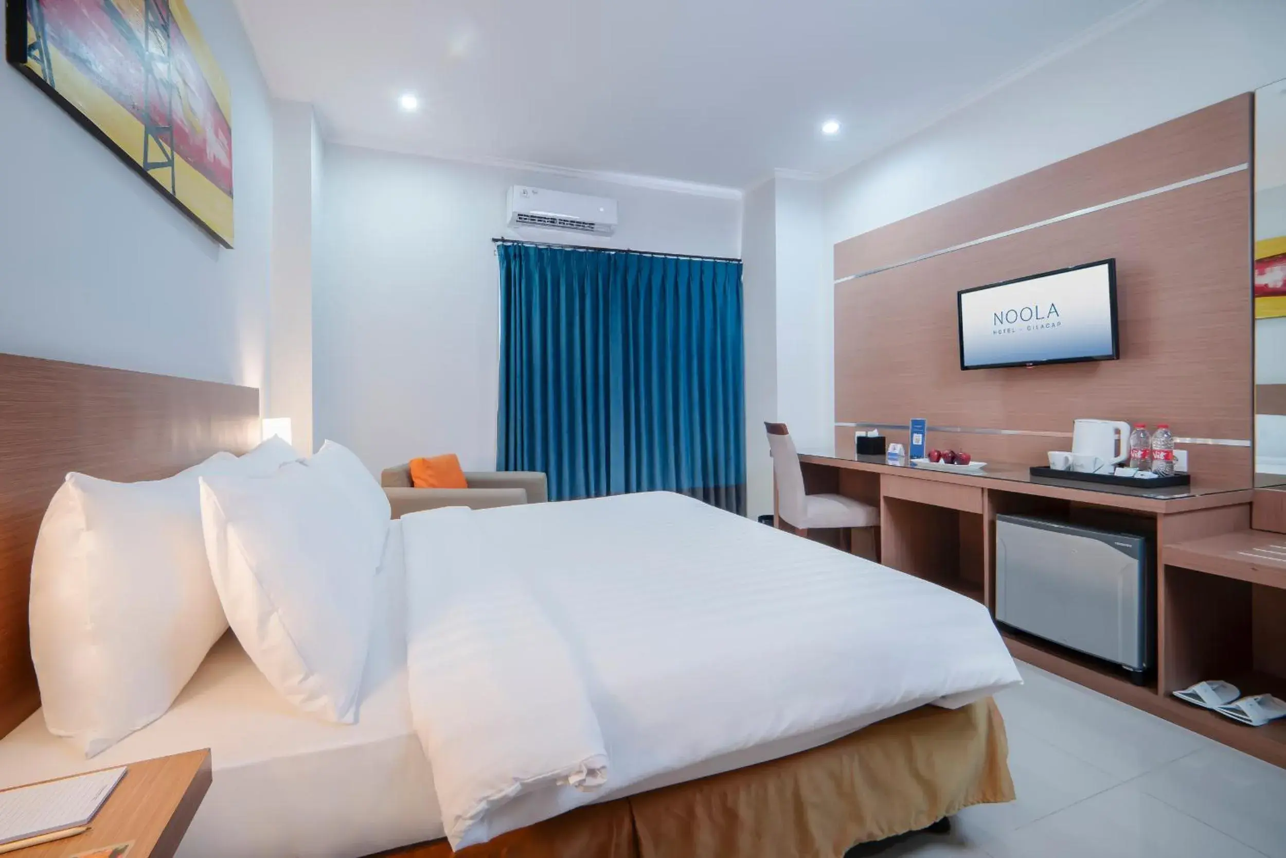 Bed in Noola Hotel Cilacap Bed in Noola Hotel Cilacap