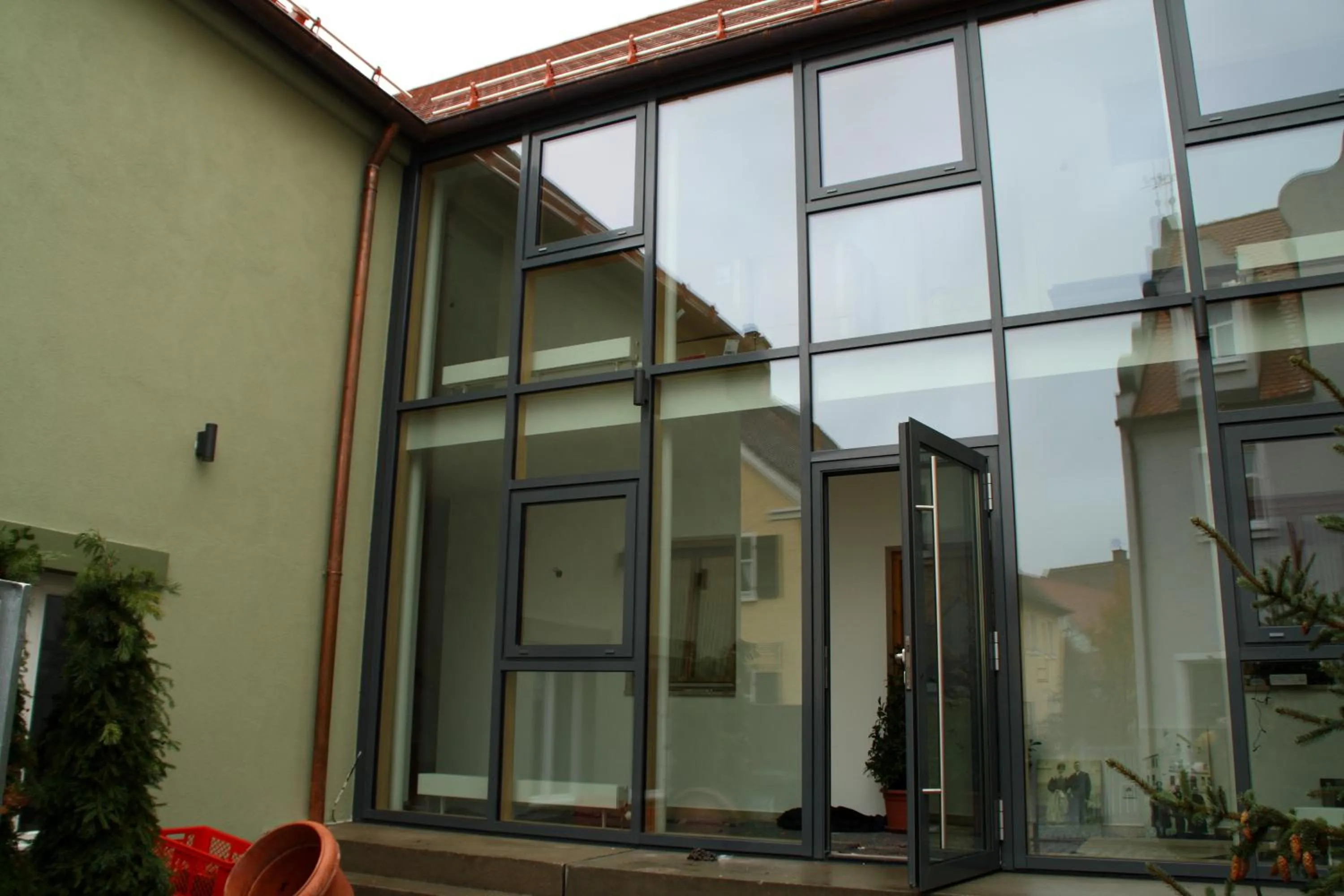 Facade/entrance in Genießerhotel Limbacher