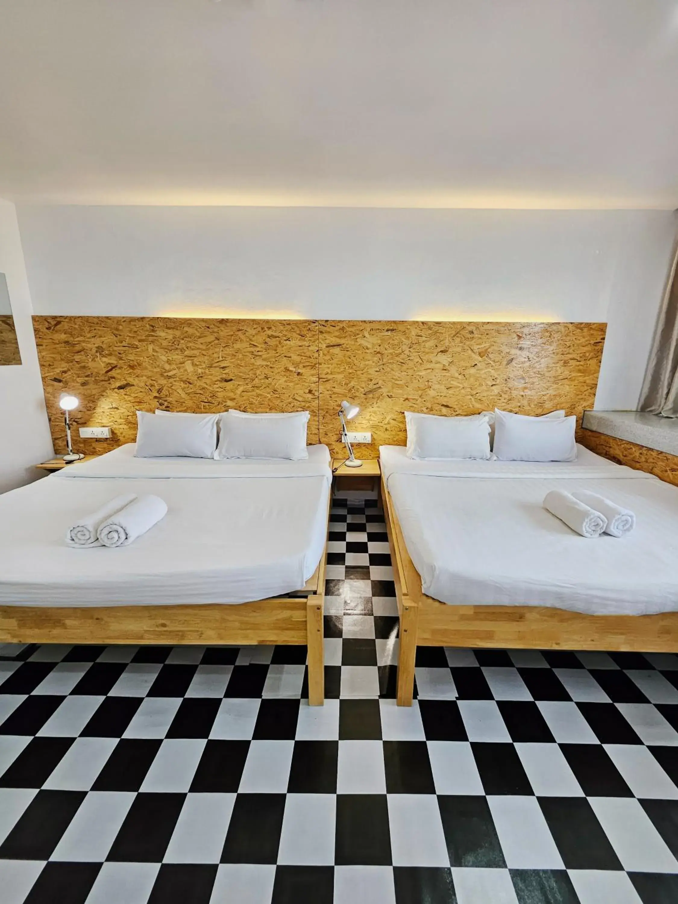 Bed in The 60 Bed in The 60