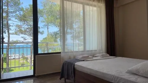 Samni Hotel