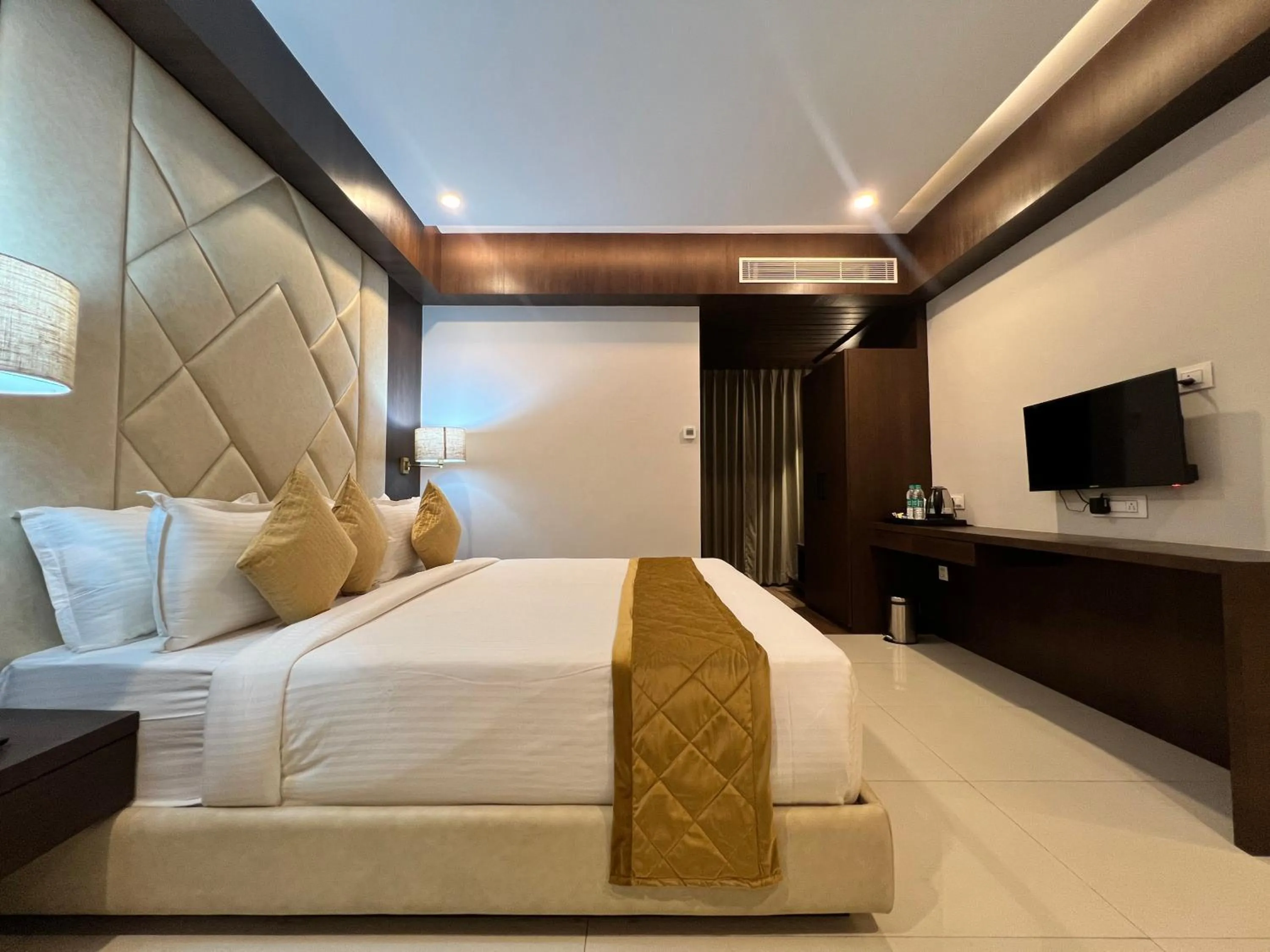 Bedroom, Bed in HOTEL PRAJYOT