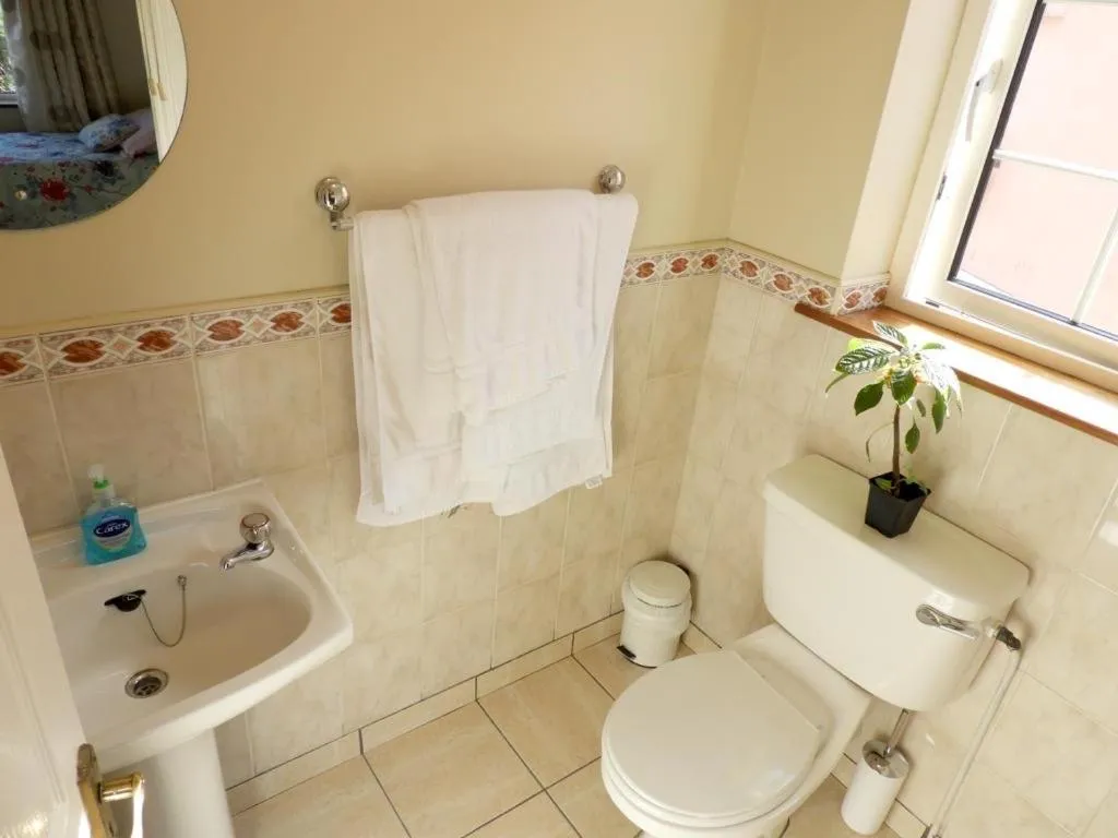 Bathroom in Cillcearn House