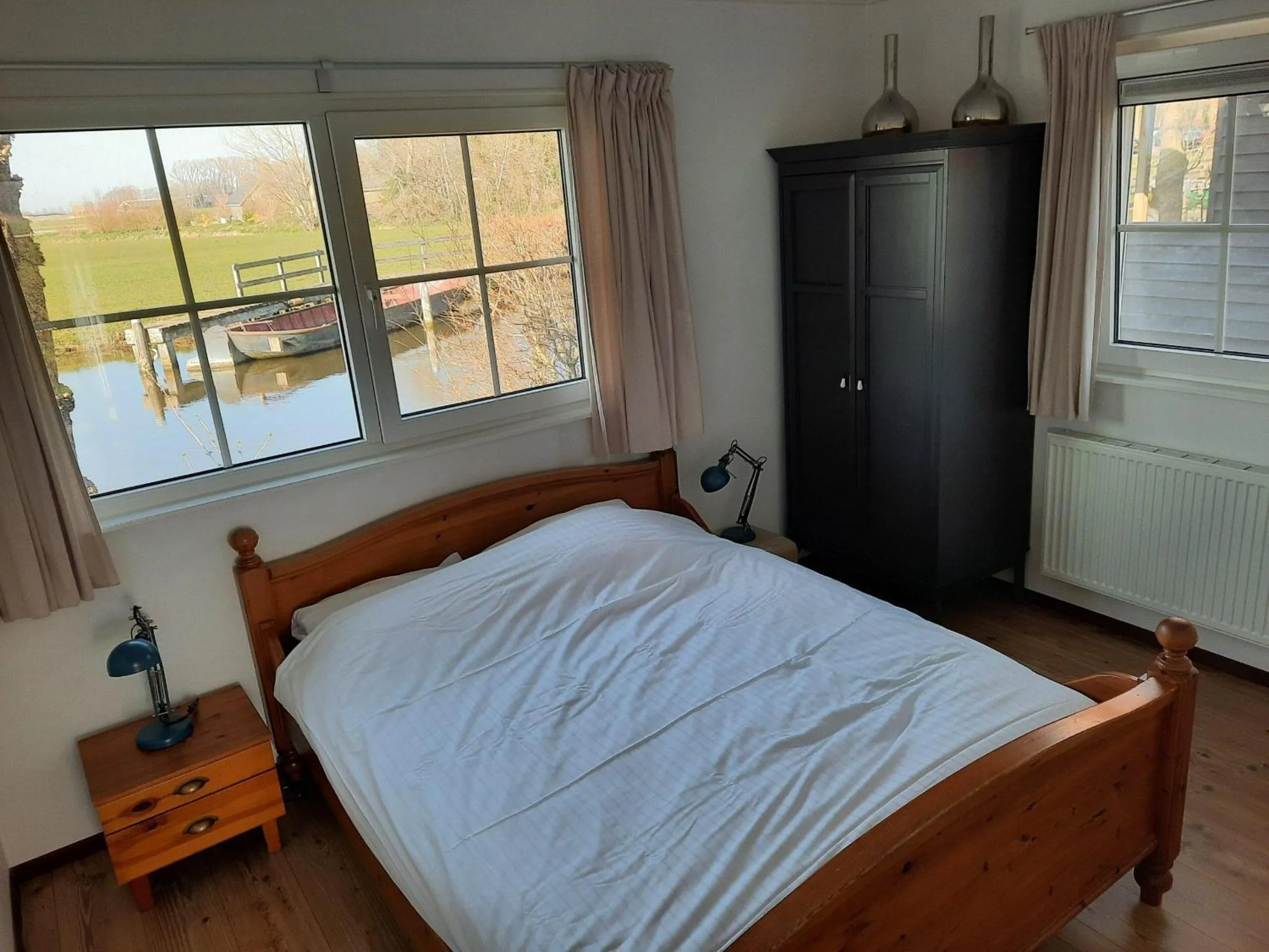 Bed in Vakantiehuisjes Marsherne