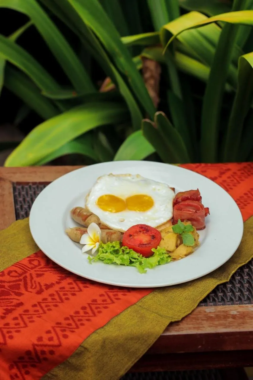 Restaurant/places to eat in Argya Santi Suite and Villas