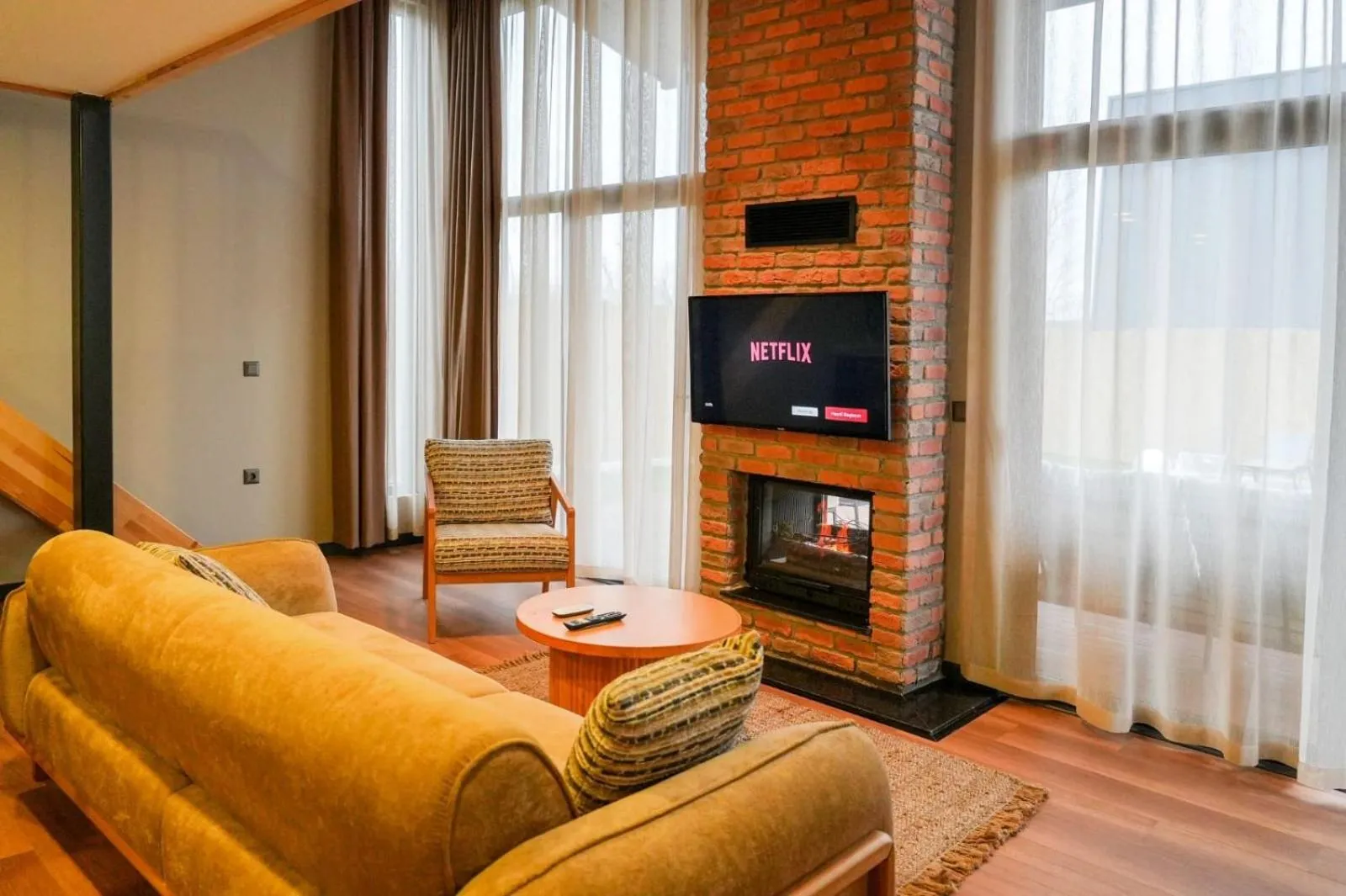 Living room in Vital Göl Sapanca Özel Havuzlu Bungalov & Villa