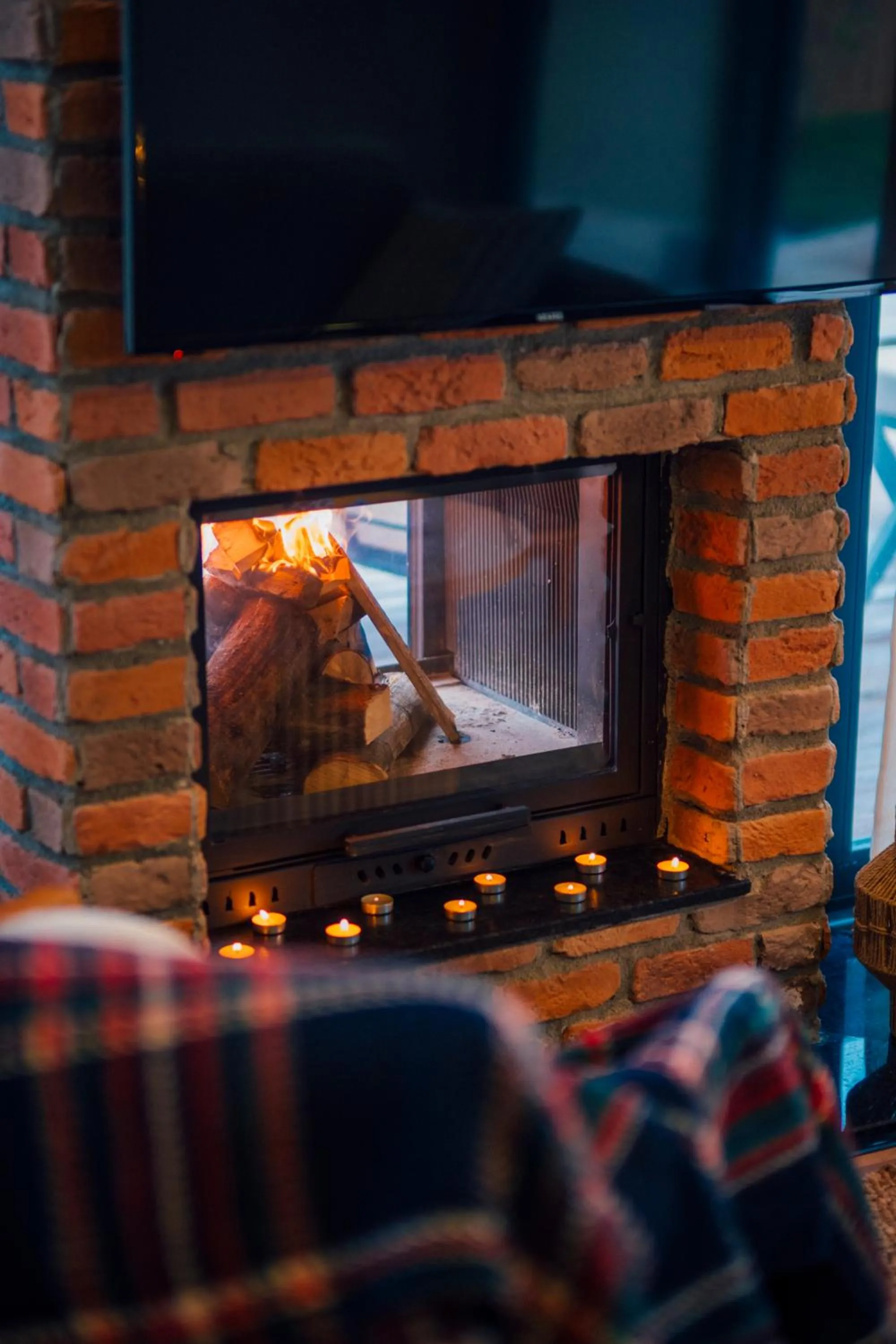 fireplace in Vital Göl Sapanca Özel Havuzlu Bungalov & Villa