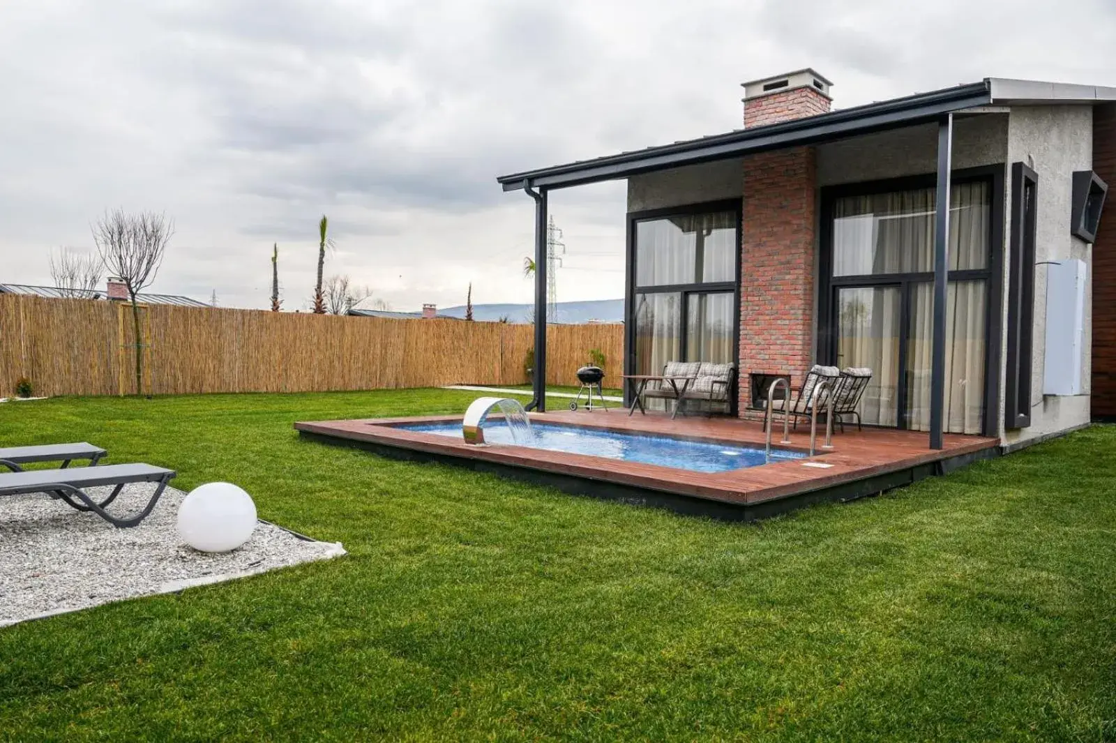 Deluxe Villa in Vital Göl Sapanca Özel Havuzlu Bungalov & Villa Deluxe Villa in Vital Göl Sapanca Özel Havuzlu Bungalov & Villa