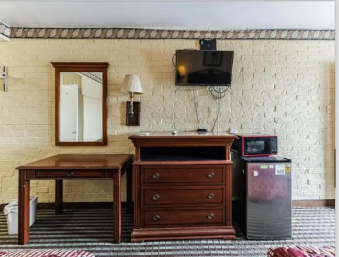 Regency Inn