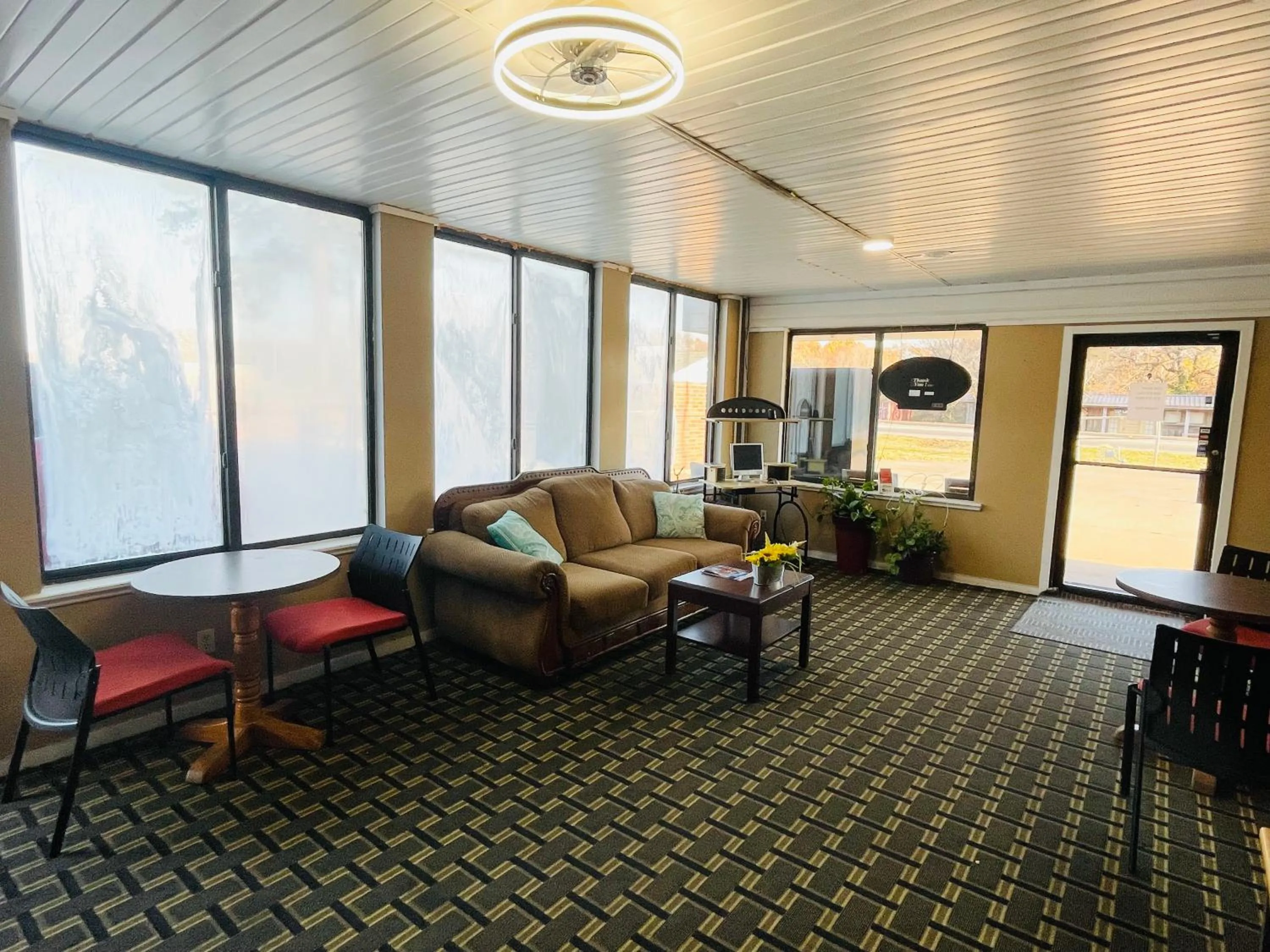 Holiday Pines Inn and Suites