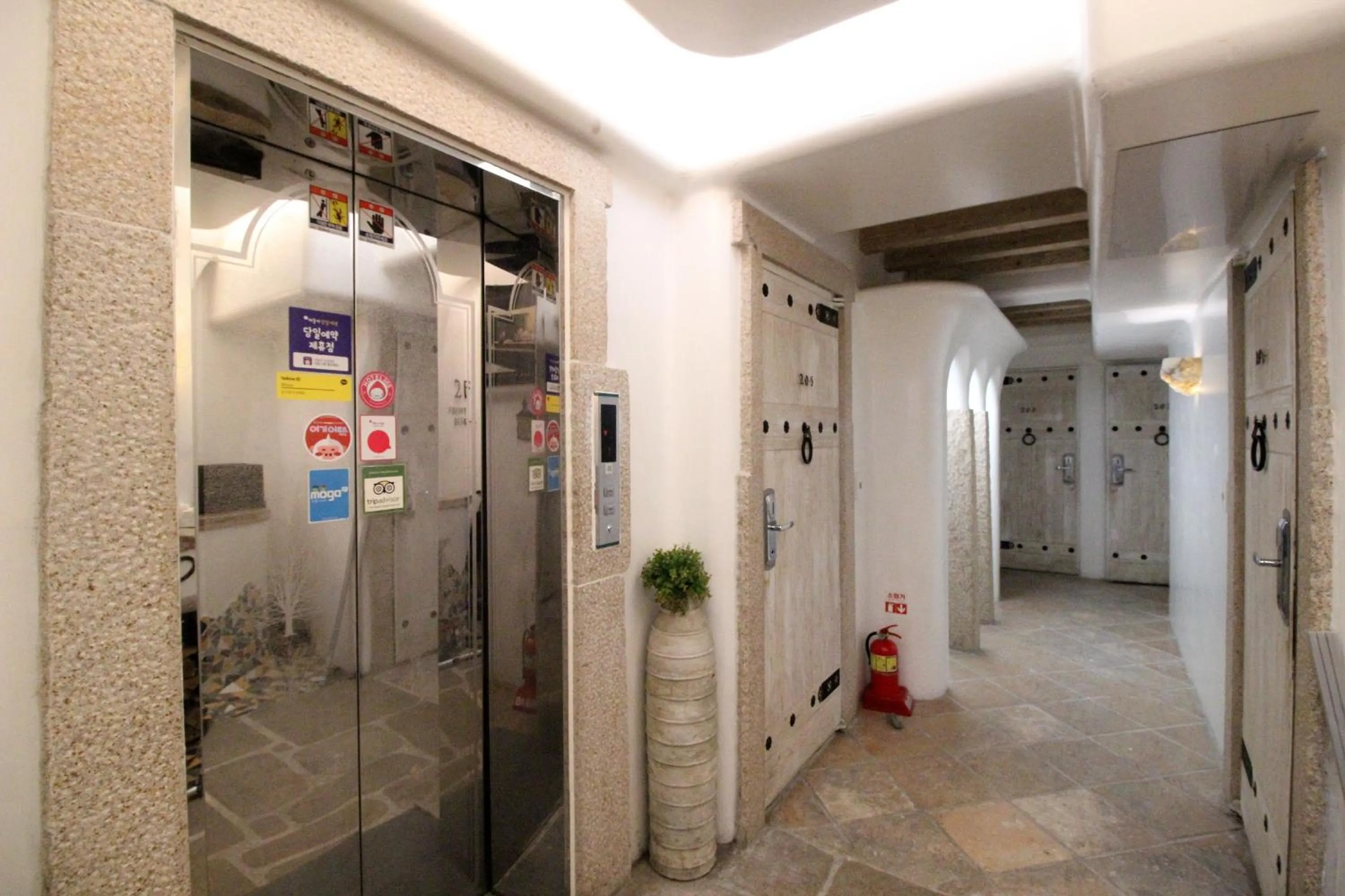 Sinchon Gaon Hostel