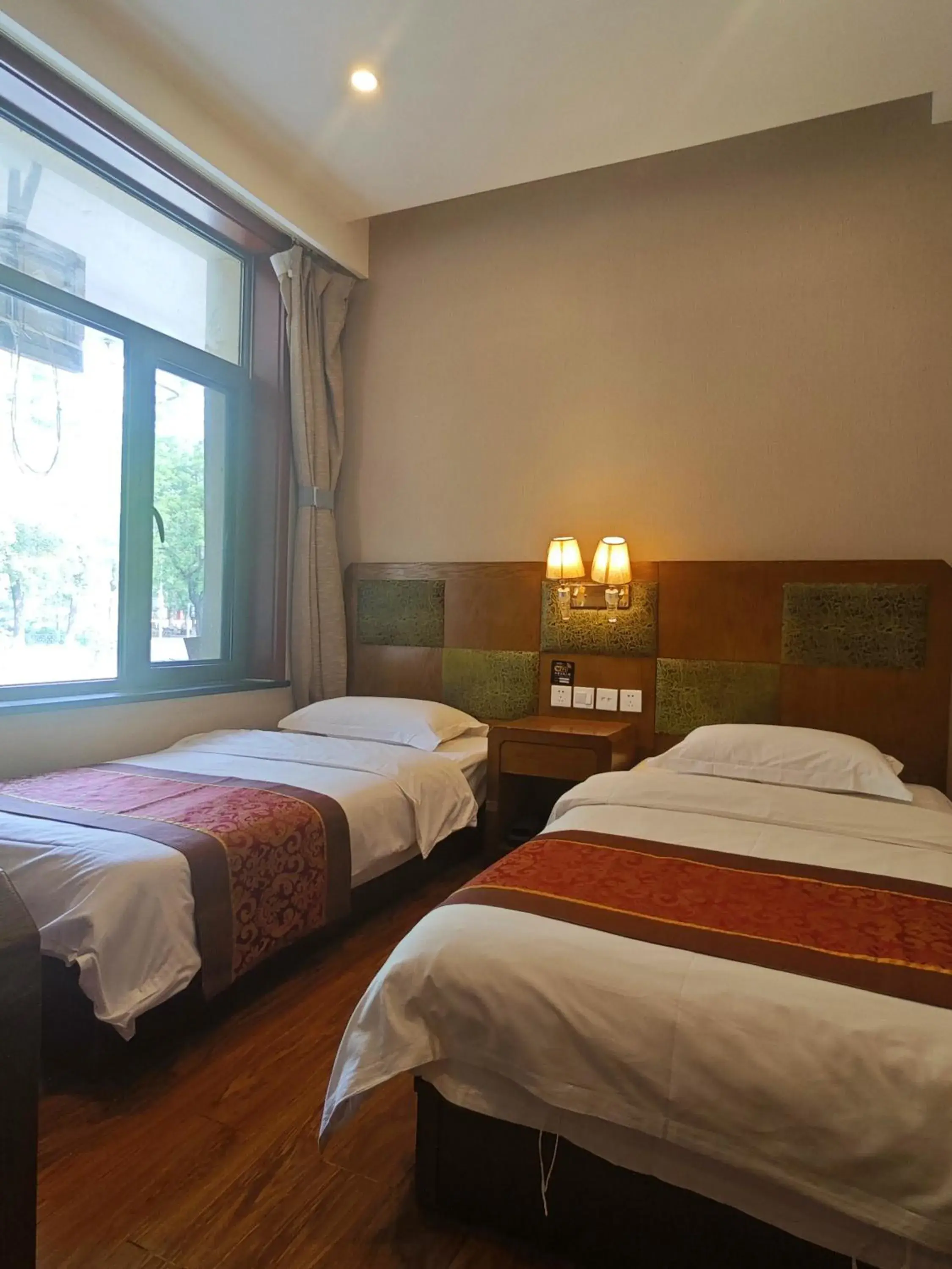 Standard Twin Room in Beijing Huiqing Garden Bussiness Hotel Standard Twin Room in Beijing Huiqing Garden Bussiness Hotel