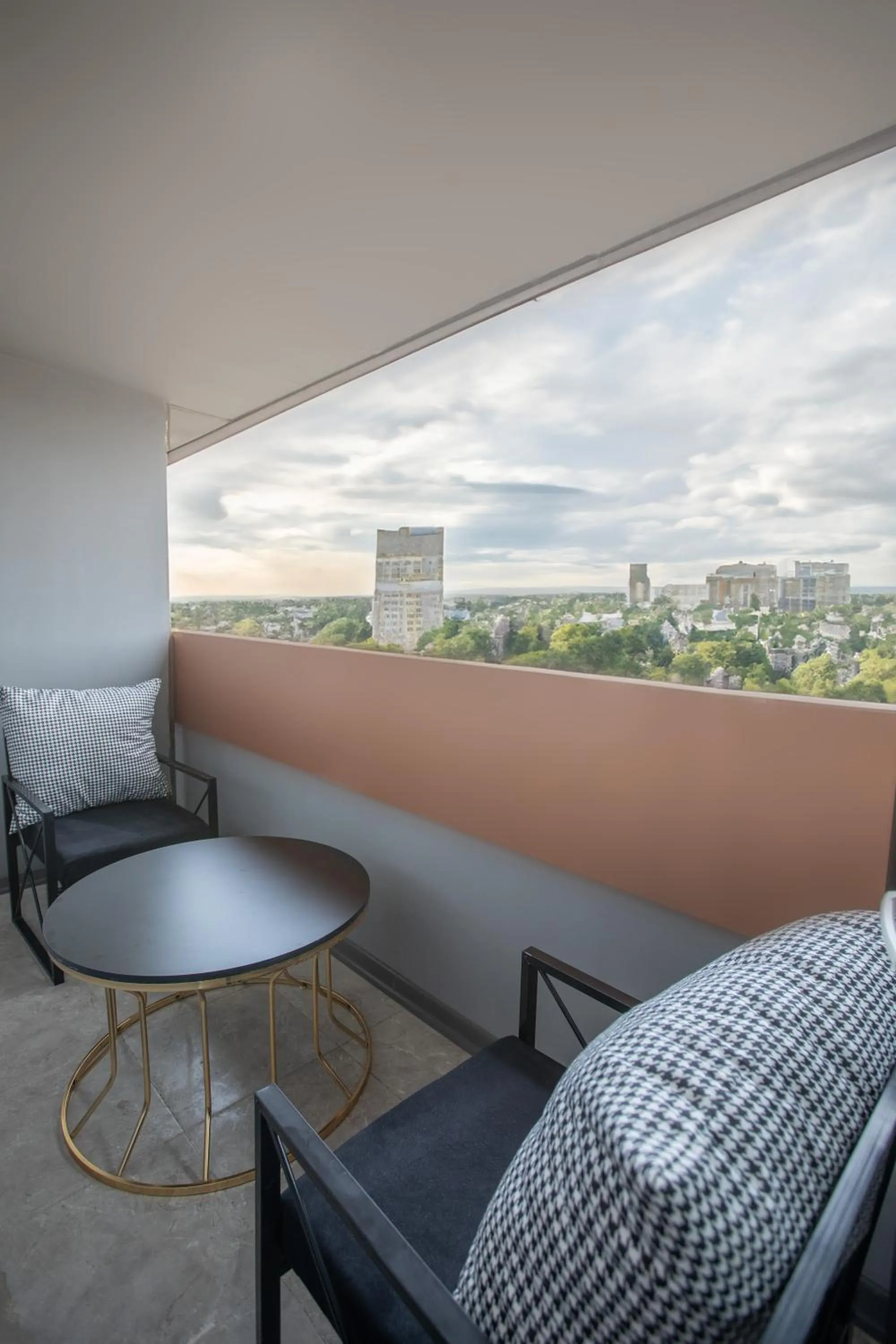 Balcony/Terrace in Liza Suit Hotel