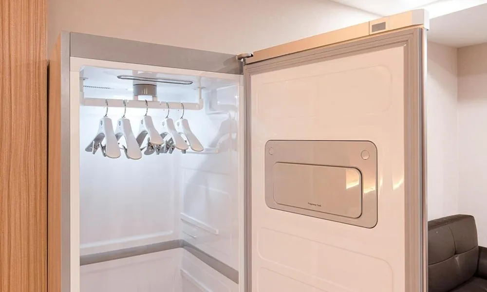 Photo of the whole room in Hotel The One