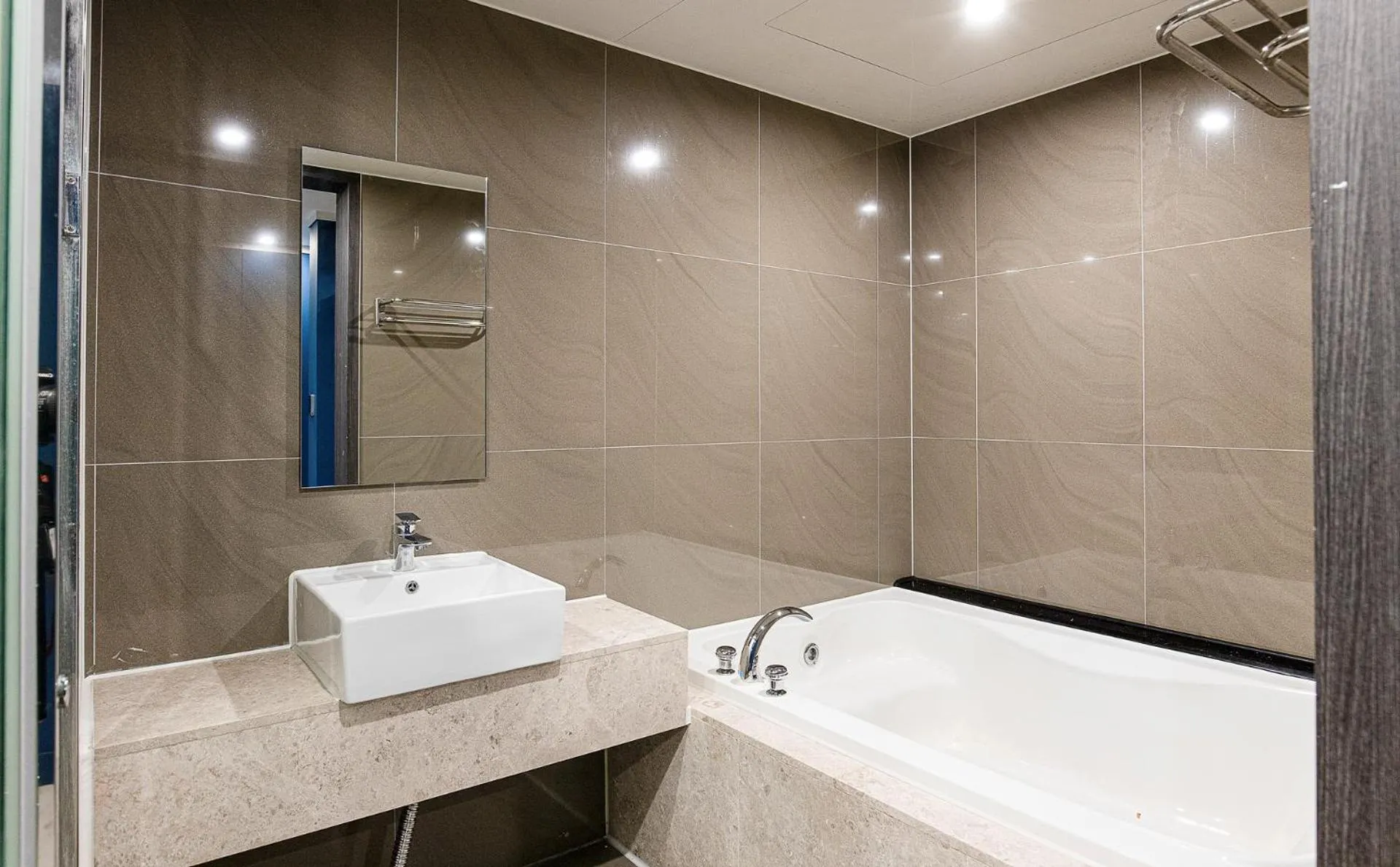 Toilet in Hotel The One