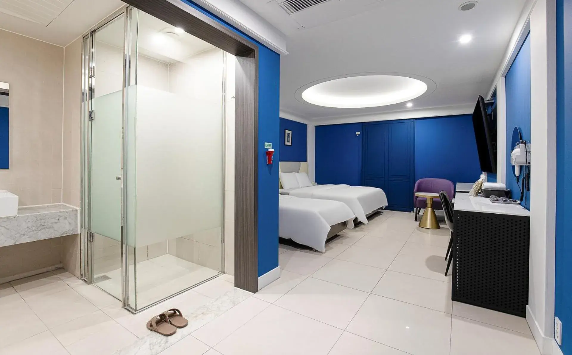 Deluxe Twin Room in INCHEON AIRPORT HOTEL THE ONe Deluxe Twin Room in INCHEON AIRPORT HOTEL THE ONe