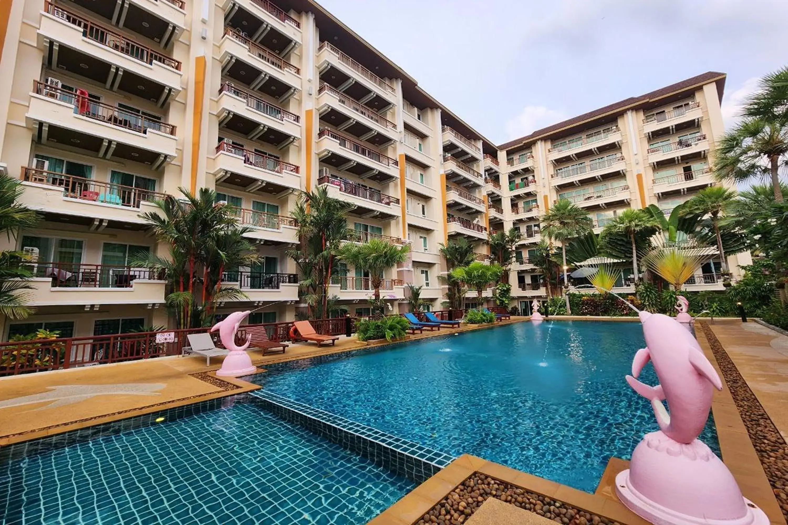 Swimming pool in Landmark Patong Hotel Swimming pool in Landmark Patong Hotel