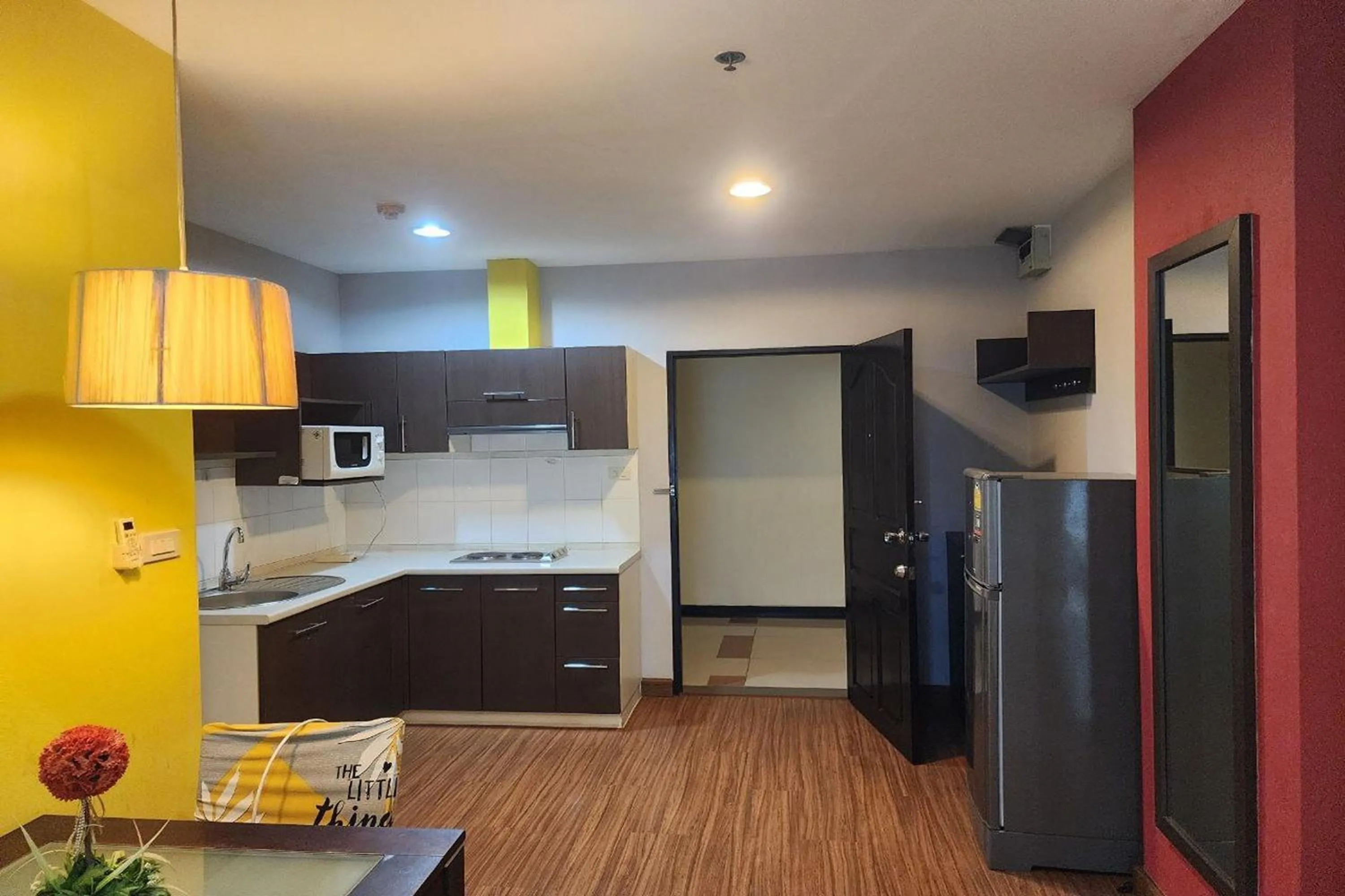 Kitchen or kitchenette in Landmark Patong Hotel