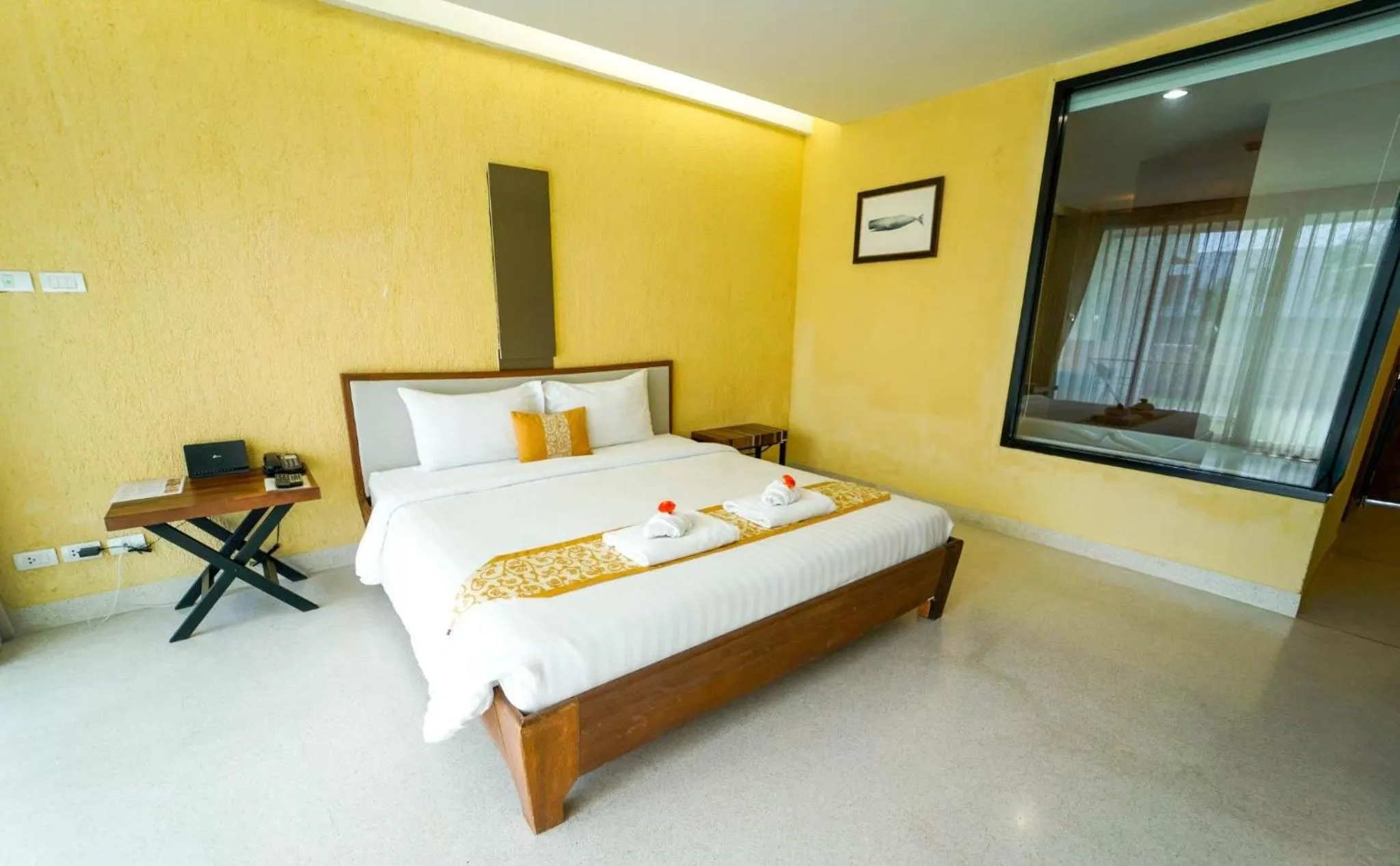 Bed in Serene Phla Resort and Restaurant