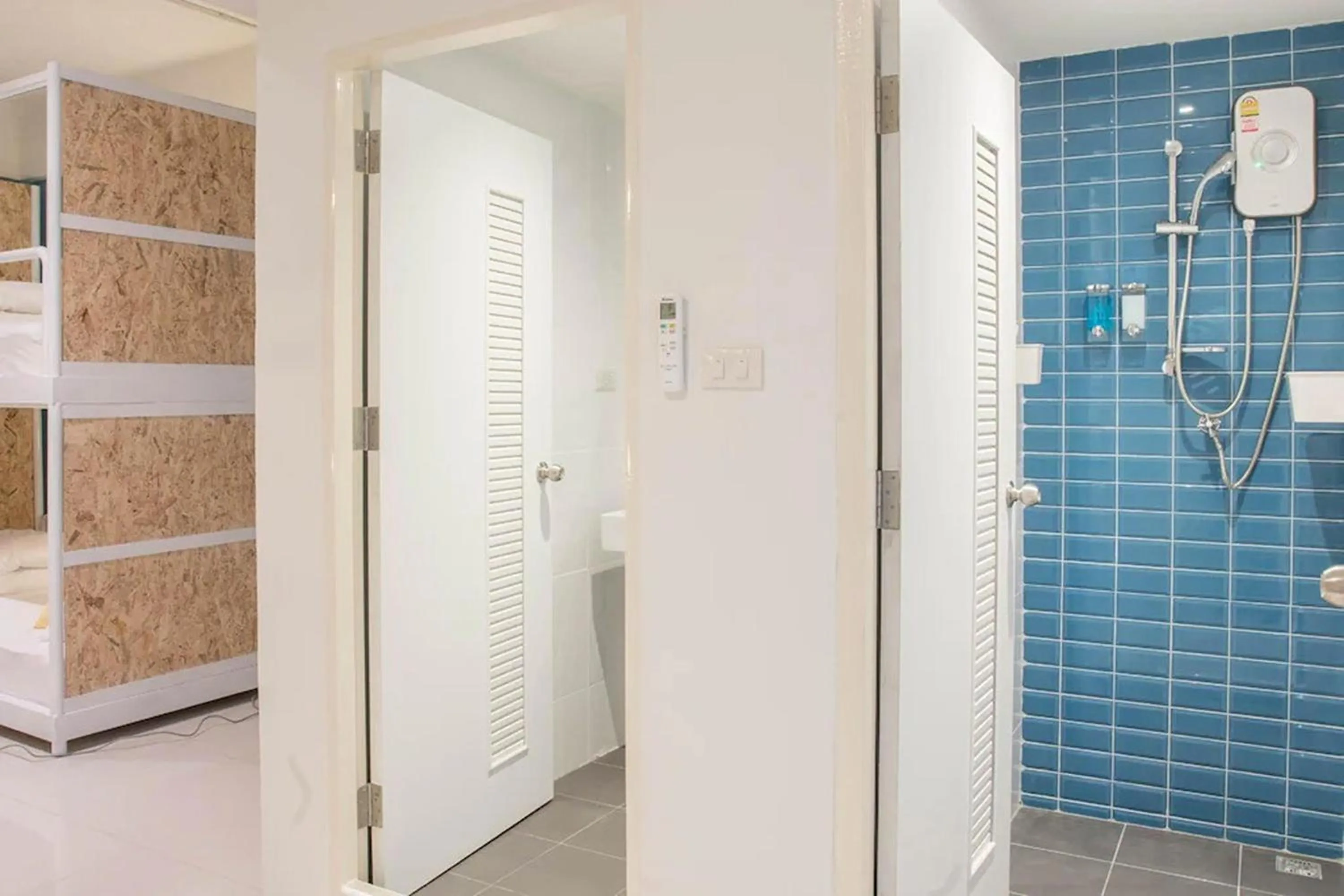 Bathroom in ME U Hostel Pattaya