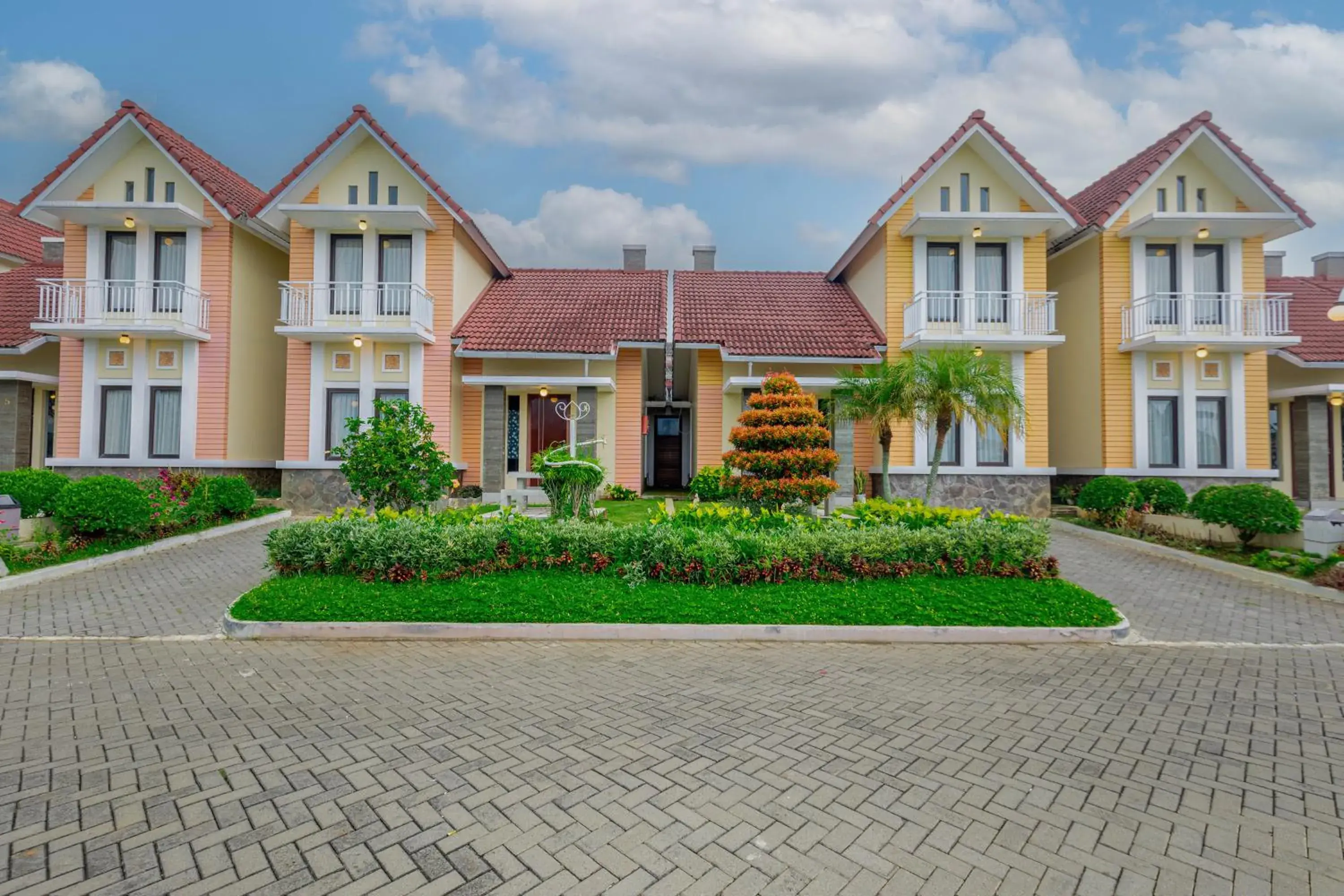 Property building in Hotel Griya Katarina Property building in Hotel Griya Katarina