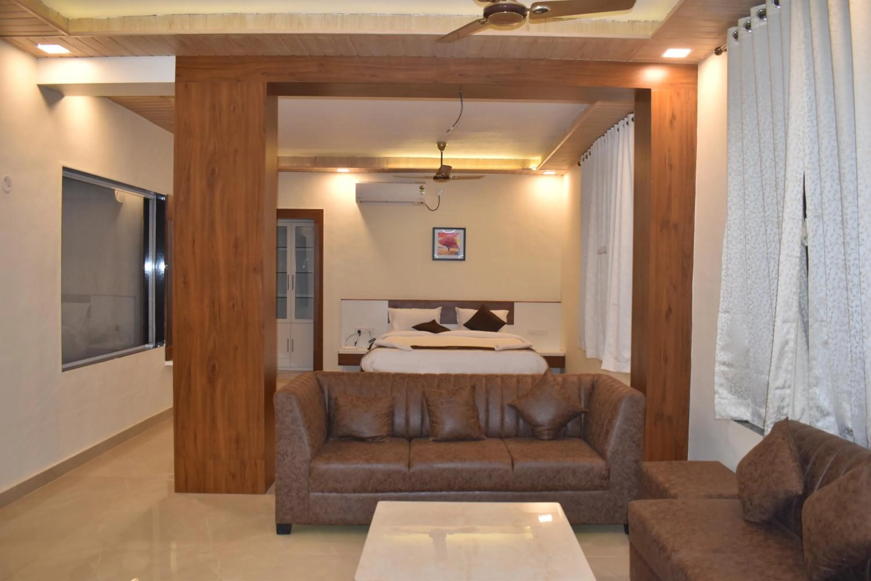 SEA LUXE Beach Resort