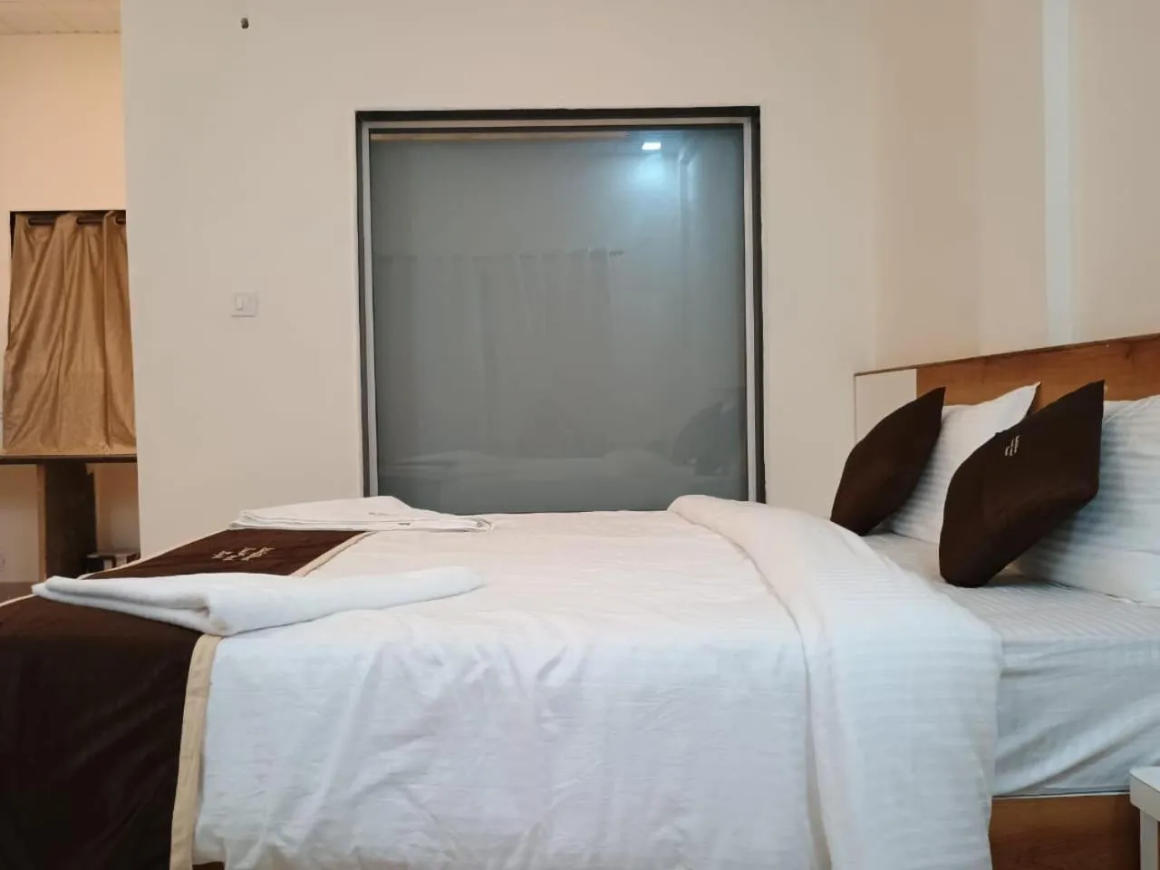 SEA LUXE Beach Resort