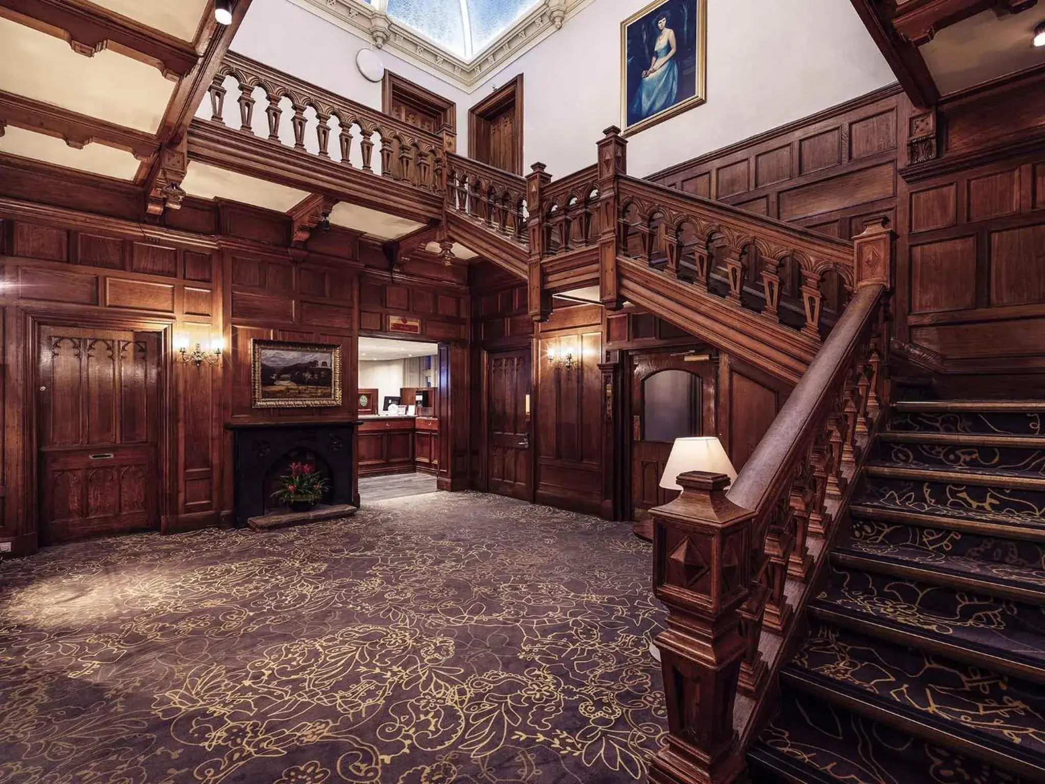 Property building in Mercure Bradford, Bankfield Hotel Property building in Mercure Bradford, Bankfield Hotel