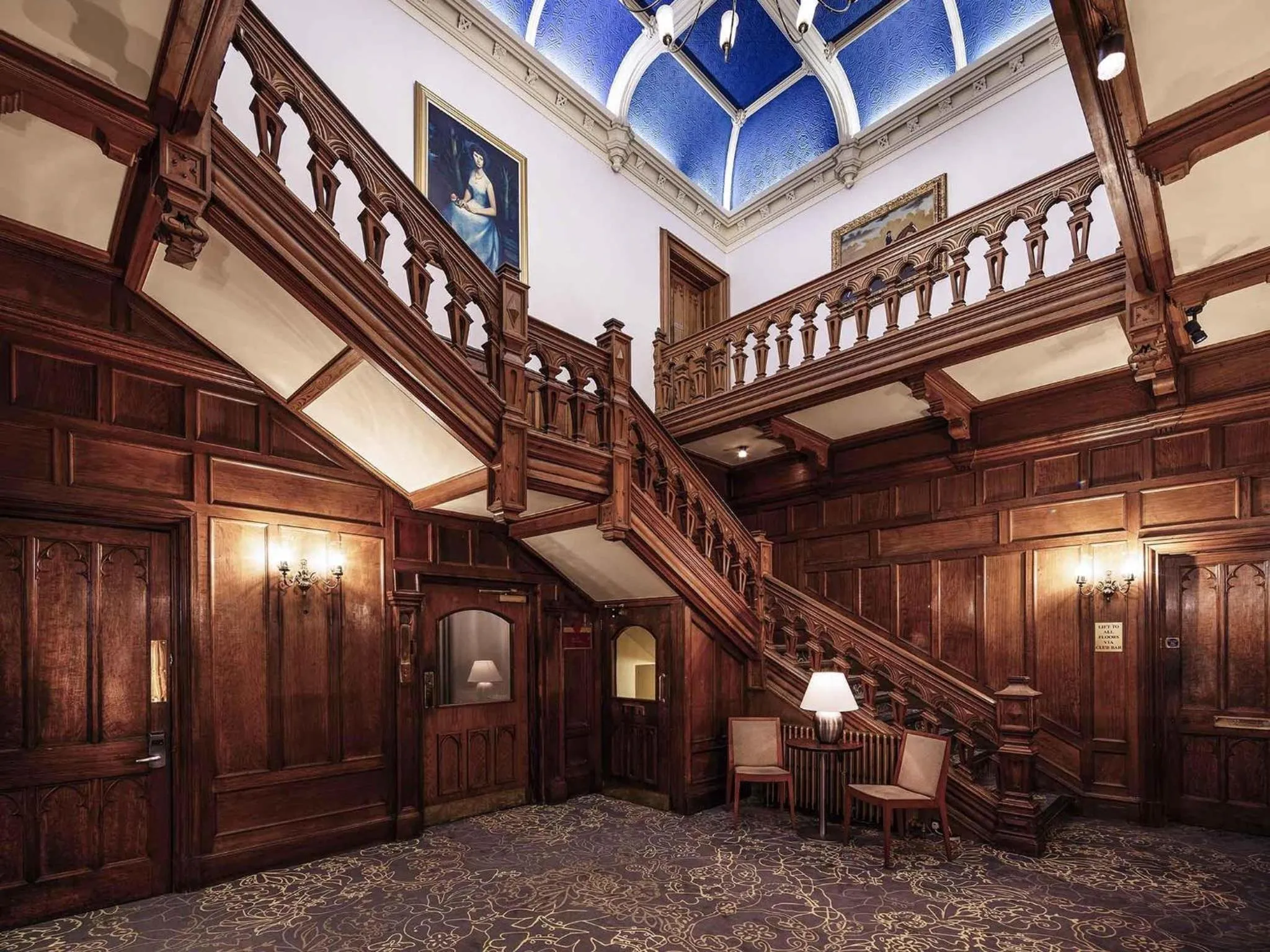 Property building in Mercure Bradford, Bankfield Hotel