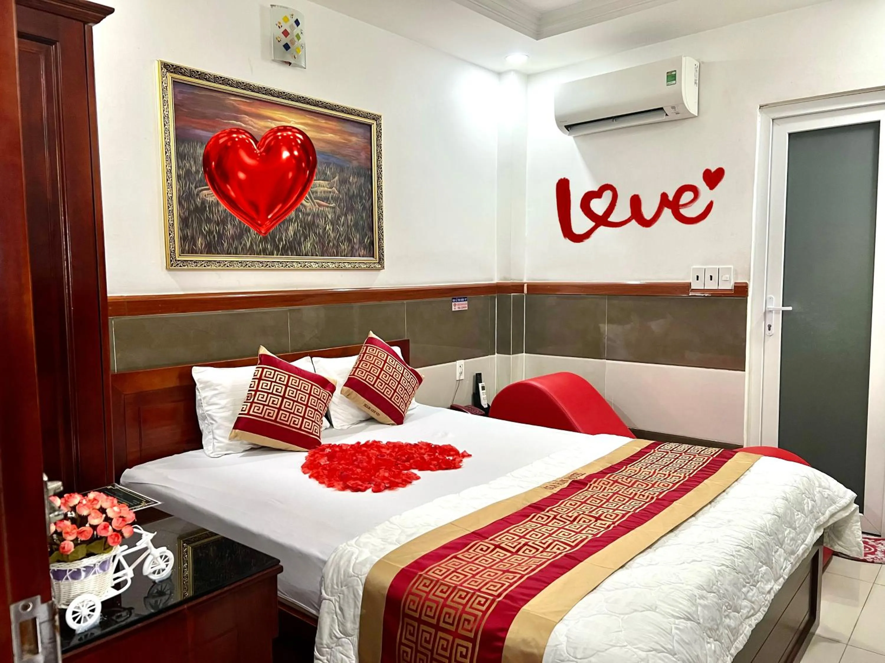 Bed in Gia Hân Hotel