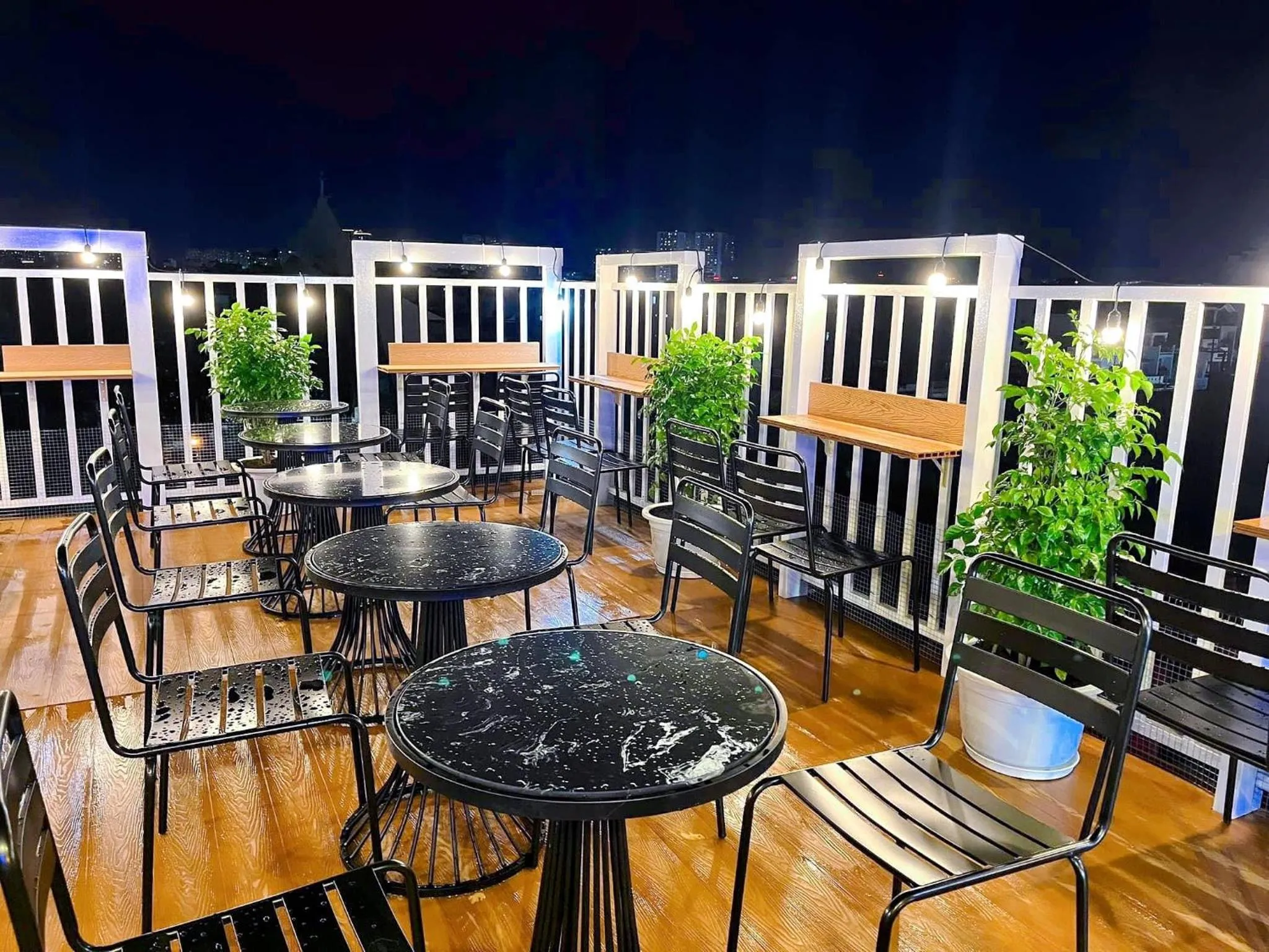 Restaurant/places to eat in Gia Hân Hotel