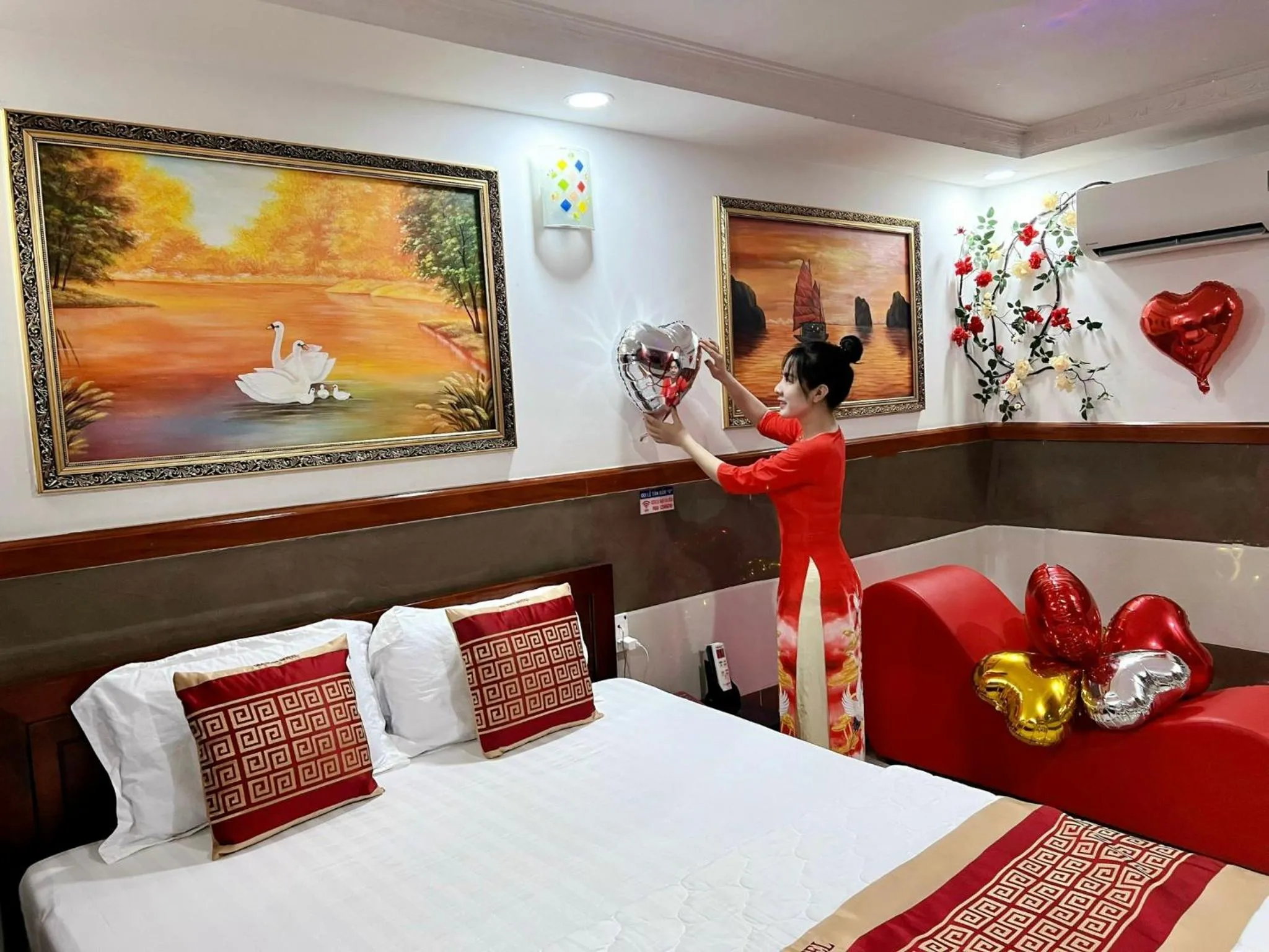 Decorative detail, Bed in Gia Hân Hotel