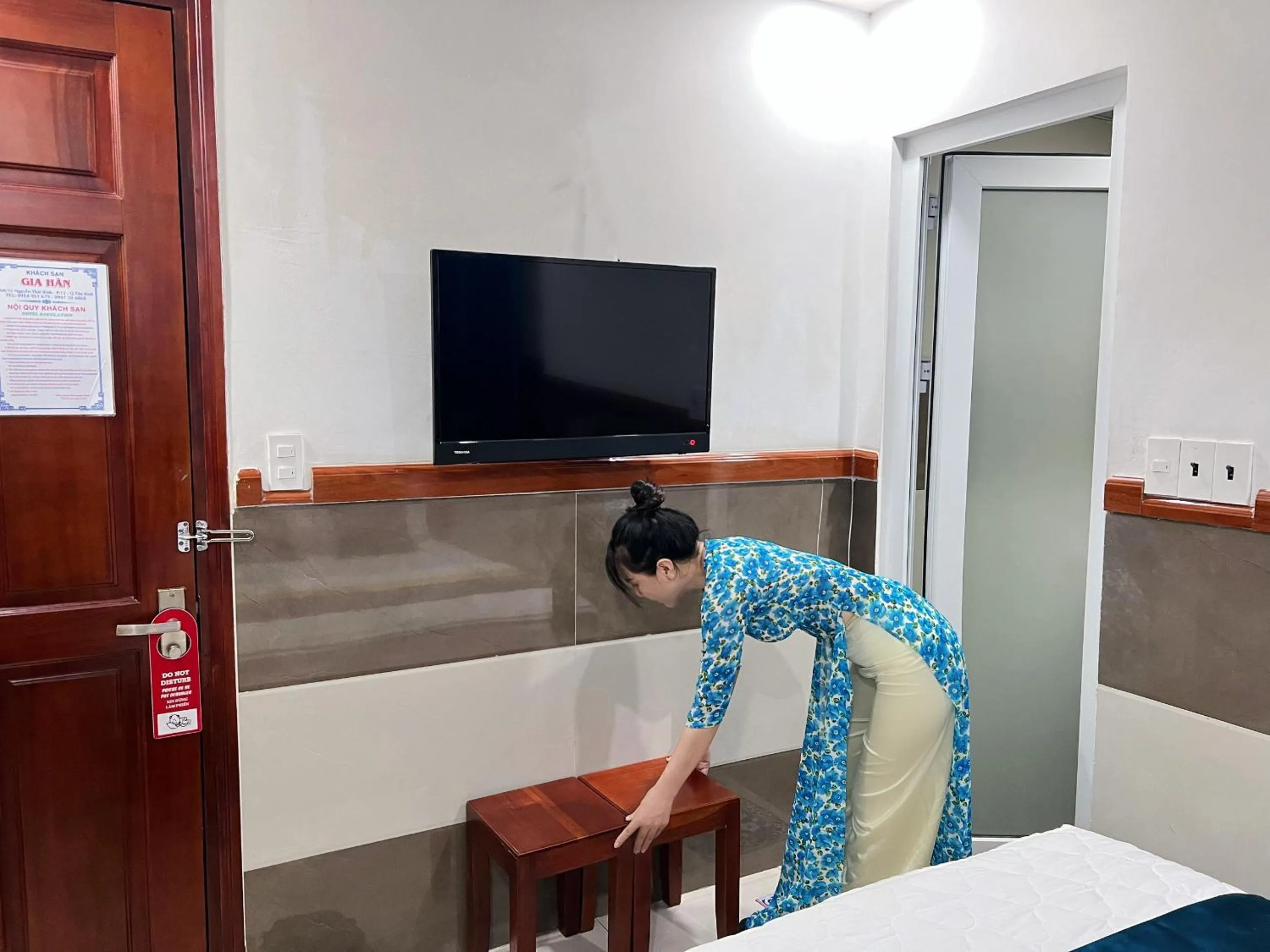 People in Gia Hân Hotel