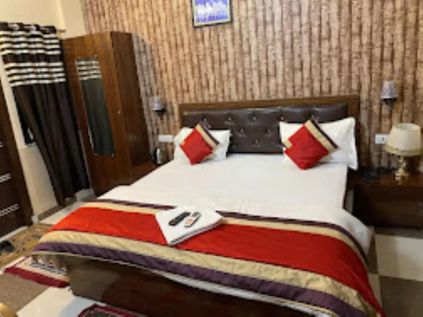 Bed in Hotel Kings Banaras , Varanasi Bed in Hotel Kings Banaras , Varanasi