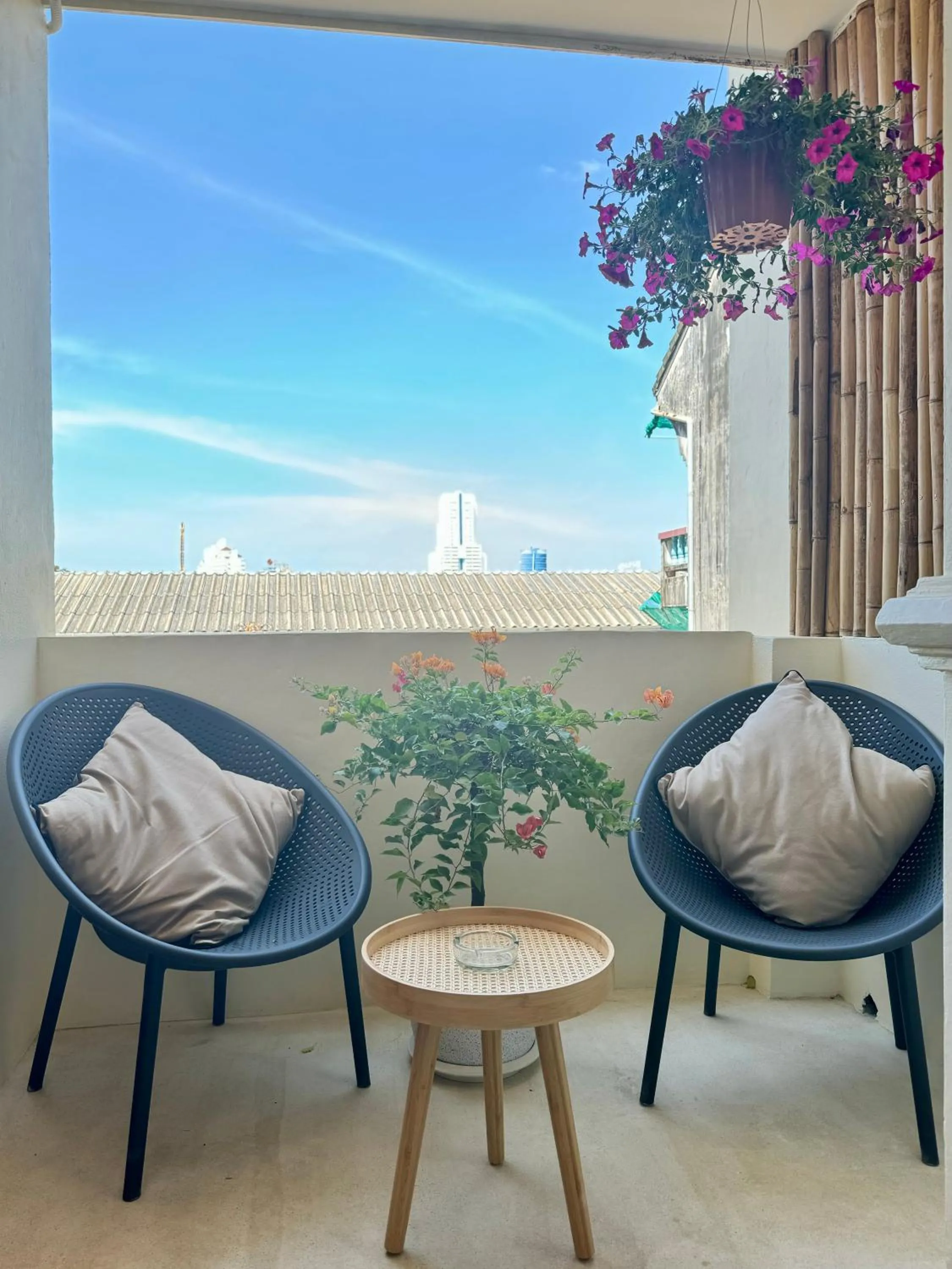 Balcony/Terrace in L’Oasis Nanai