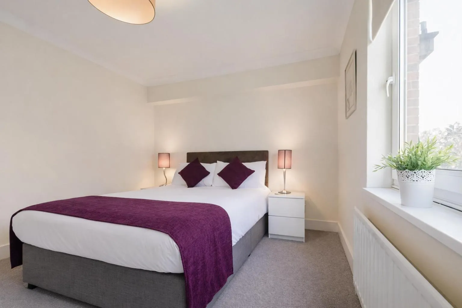 Bedroom, Bed in Roomspace Serviced Apartments - Cascades Court