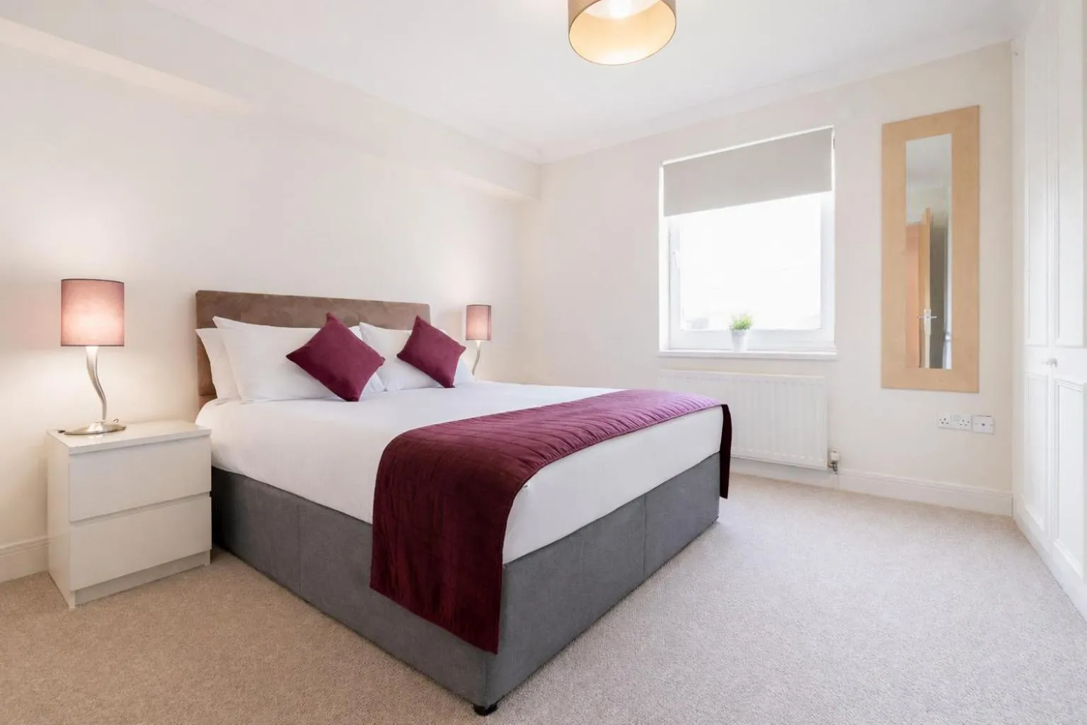 Bedroom, Bed in Roomspace Serviced Apartments - Cascades Court