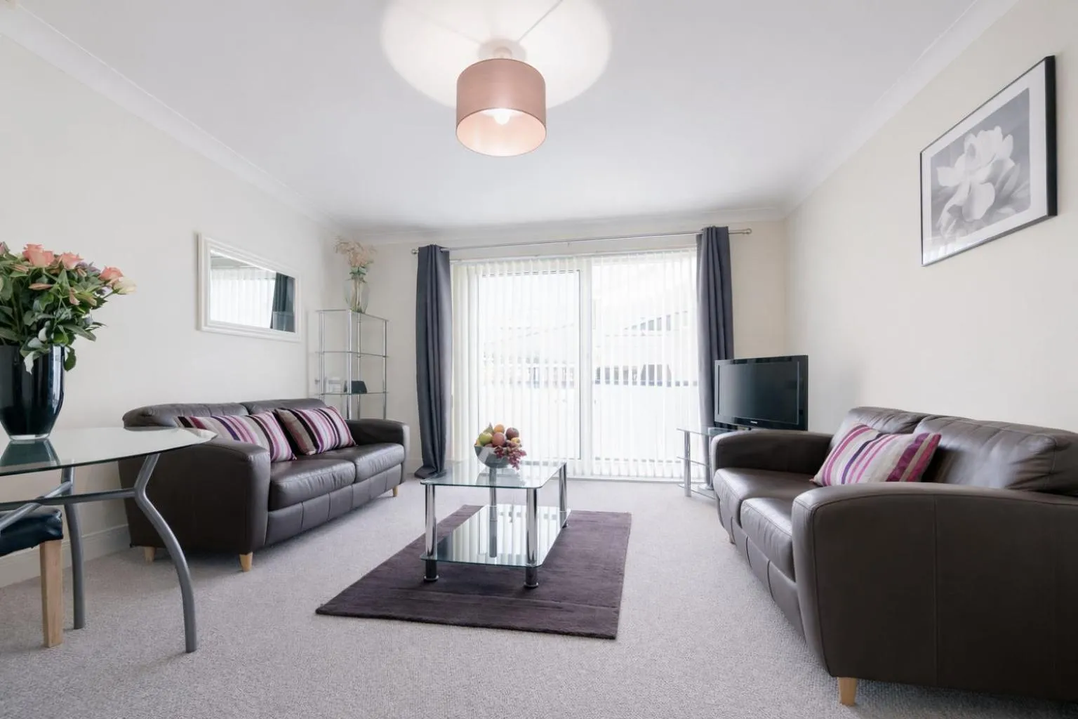 Living room in Roomspace Serviced Apartments - Cascades Court