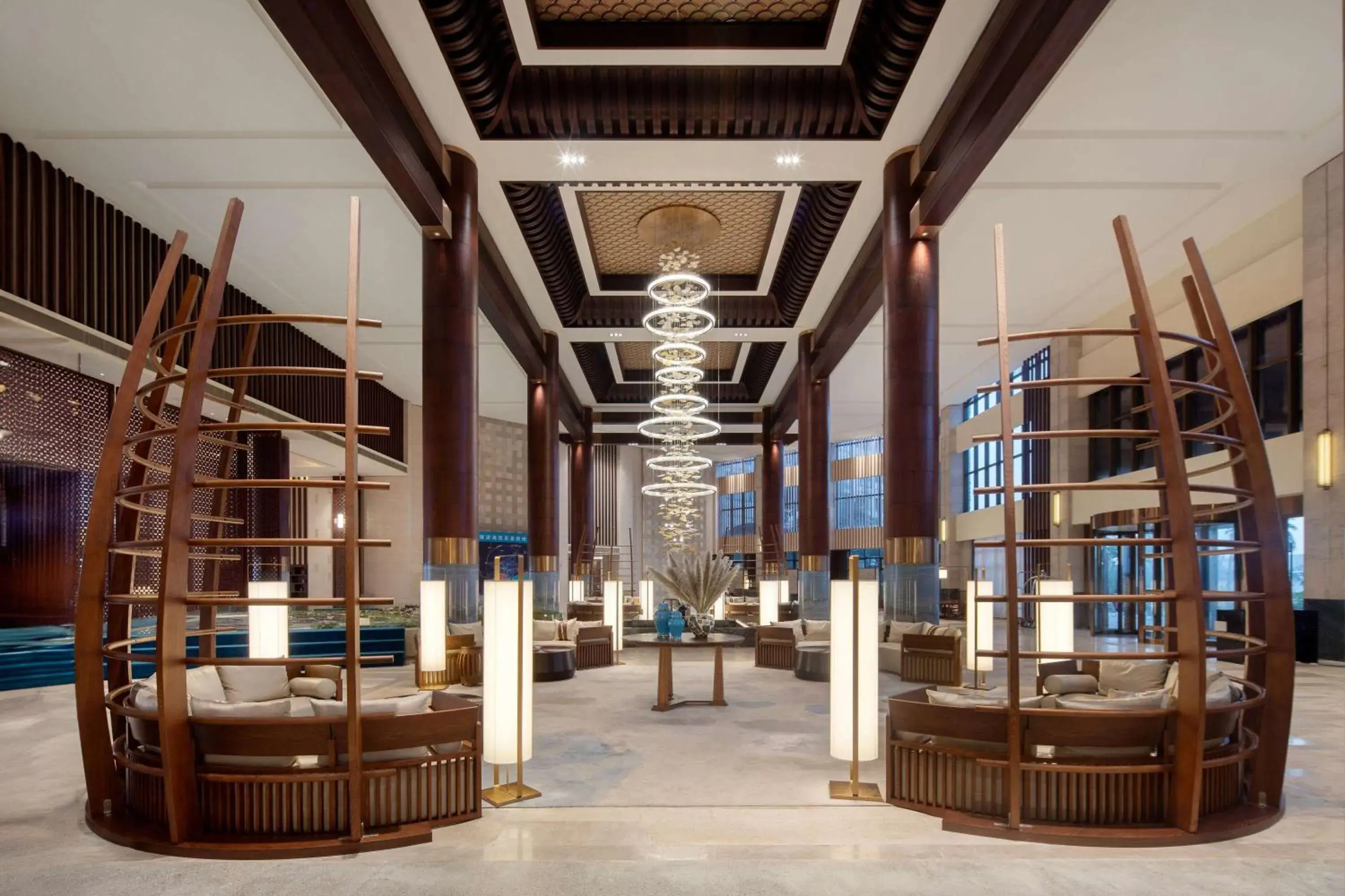 Lobby or reception in Days Hotel by Wyndham Fangchenggang Bailang Beach Lobby or reception in Days Hotel by Wyndham Fangchenggang Bailang Beach