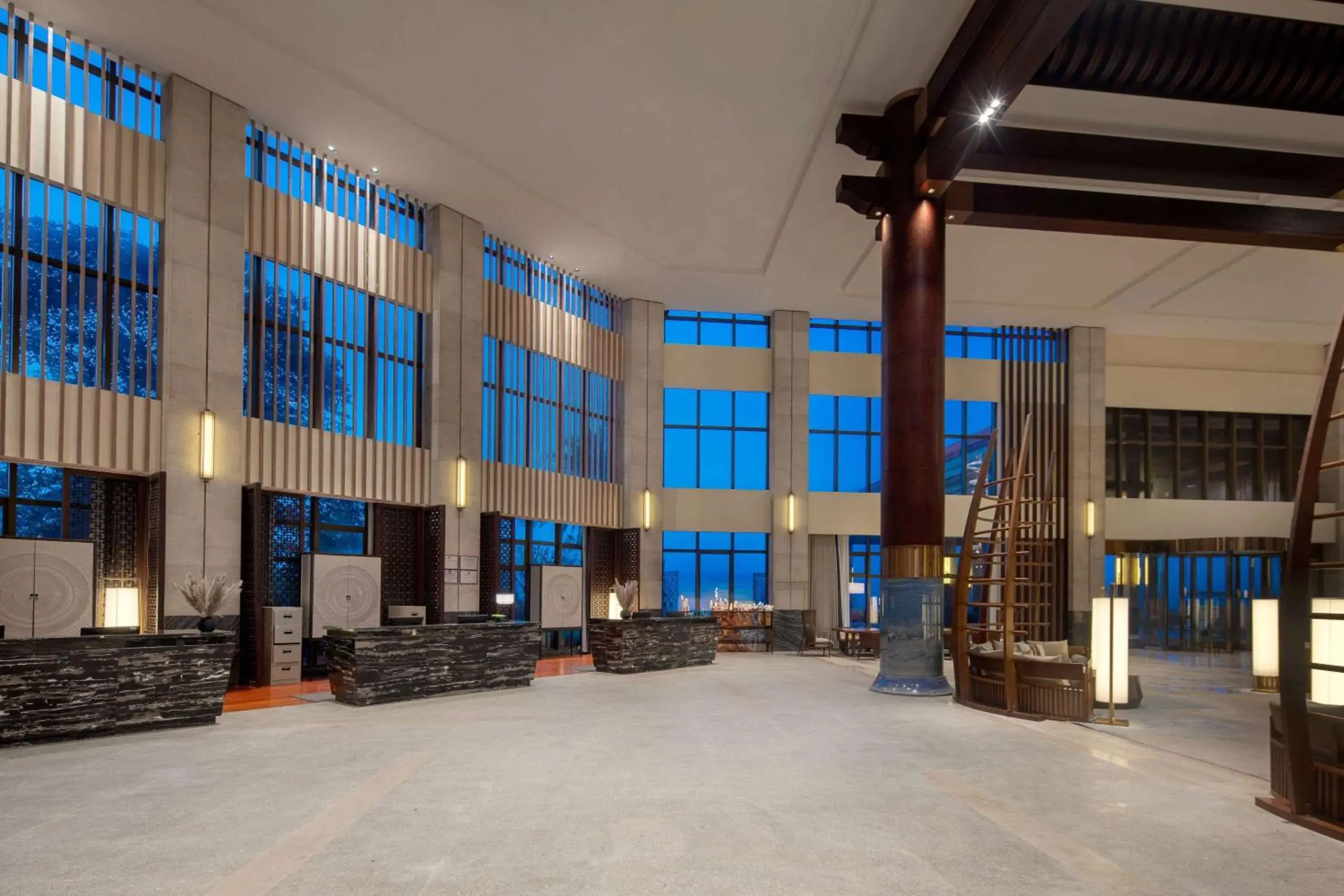 Lobby or reception in Days Hotel by Wyndham Fangchenggang Bailang Beach Lobby or reception in Days Hotel by Wyndham Fangchenggang Bailang Beach