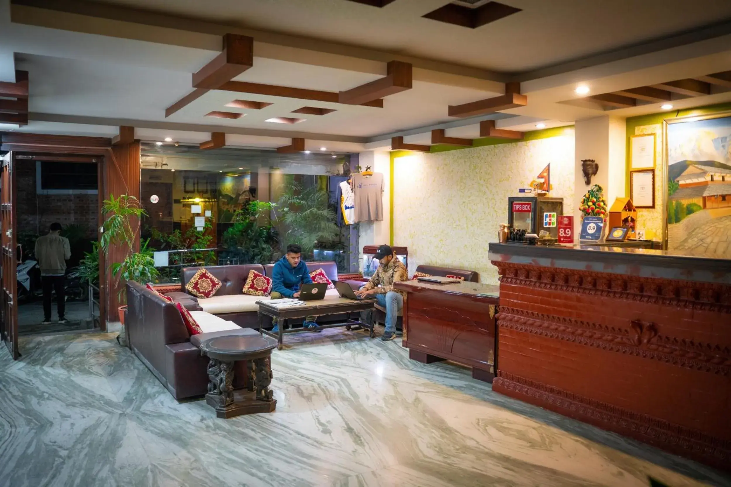 Lobby or reception in Alpine Hotel & Apartment Lobby or reception in Alpine Hotel & Apartment