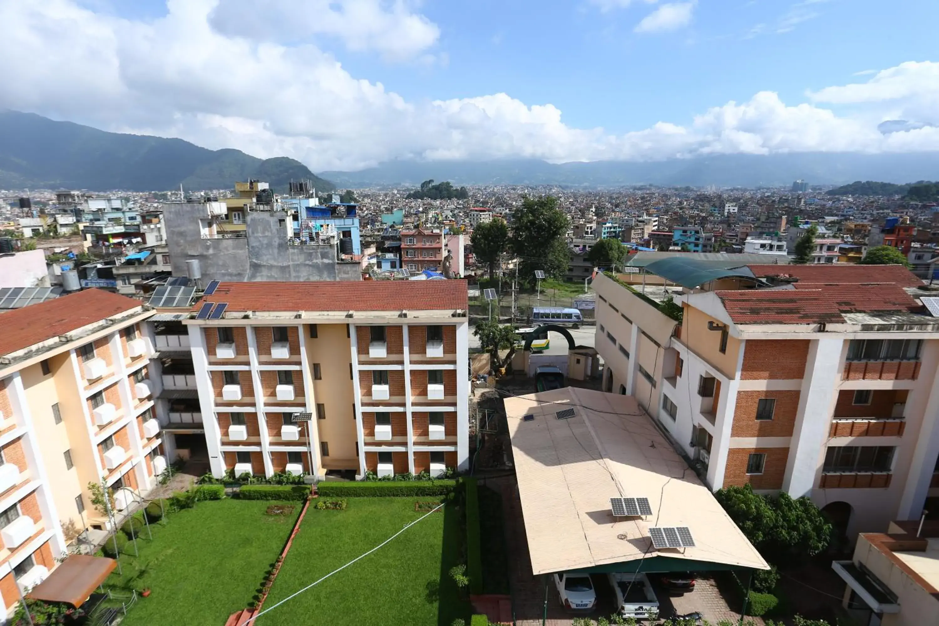 Mountain view in Alpine Hotel & Apartment Mountain view in Alpine Hotel & Apartment