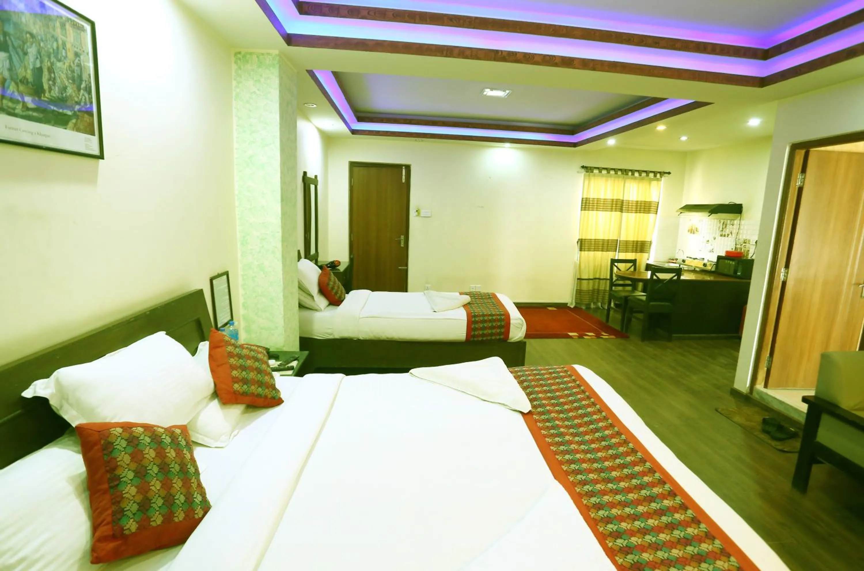 Kitchen or kitchenette in Alpine Hotel & Apartment