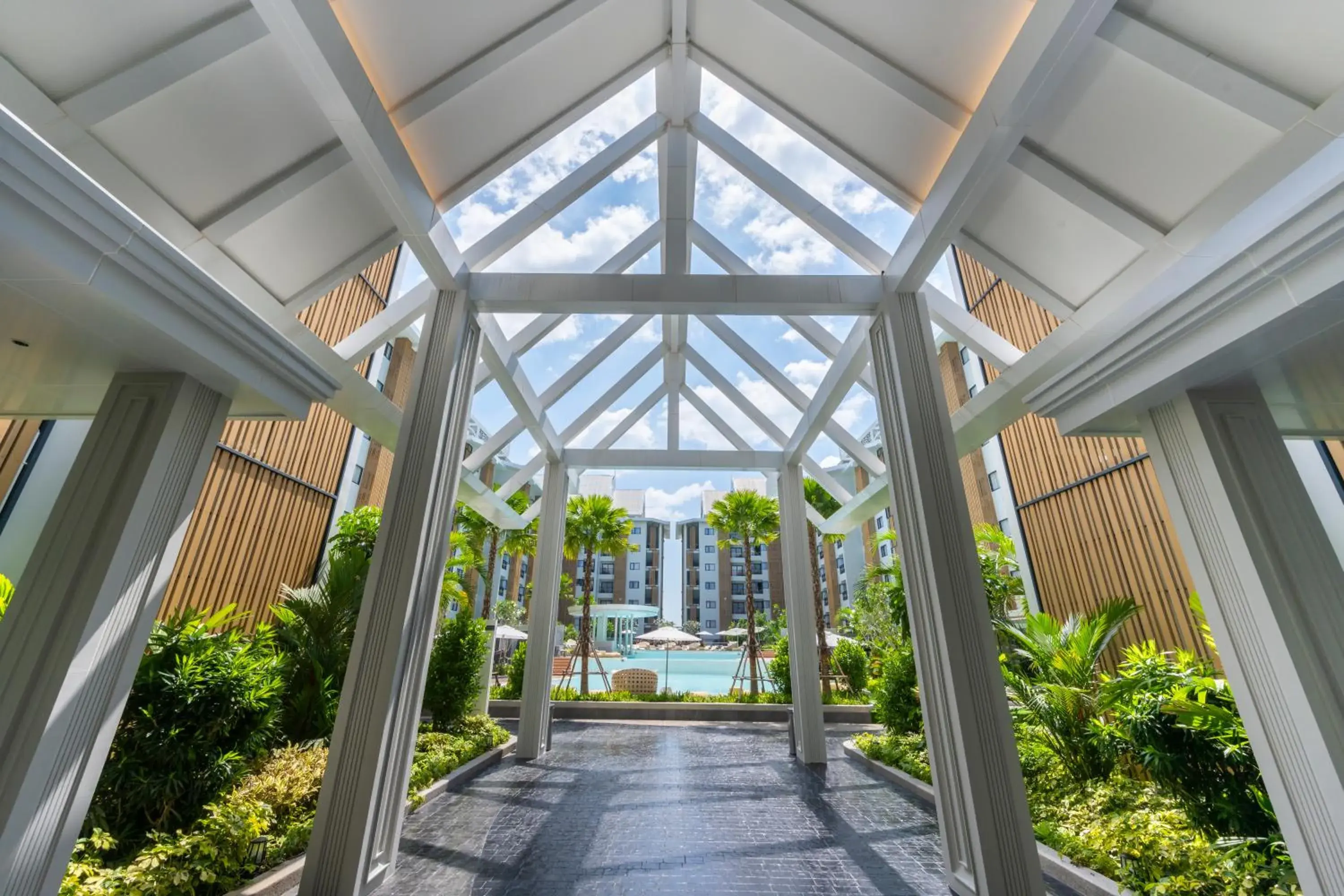 Property building in Wyndham Jomtien Pattaya Property building in Wyndham Jomtien Pattaya