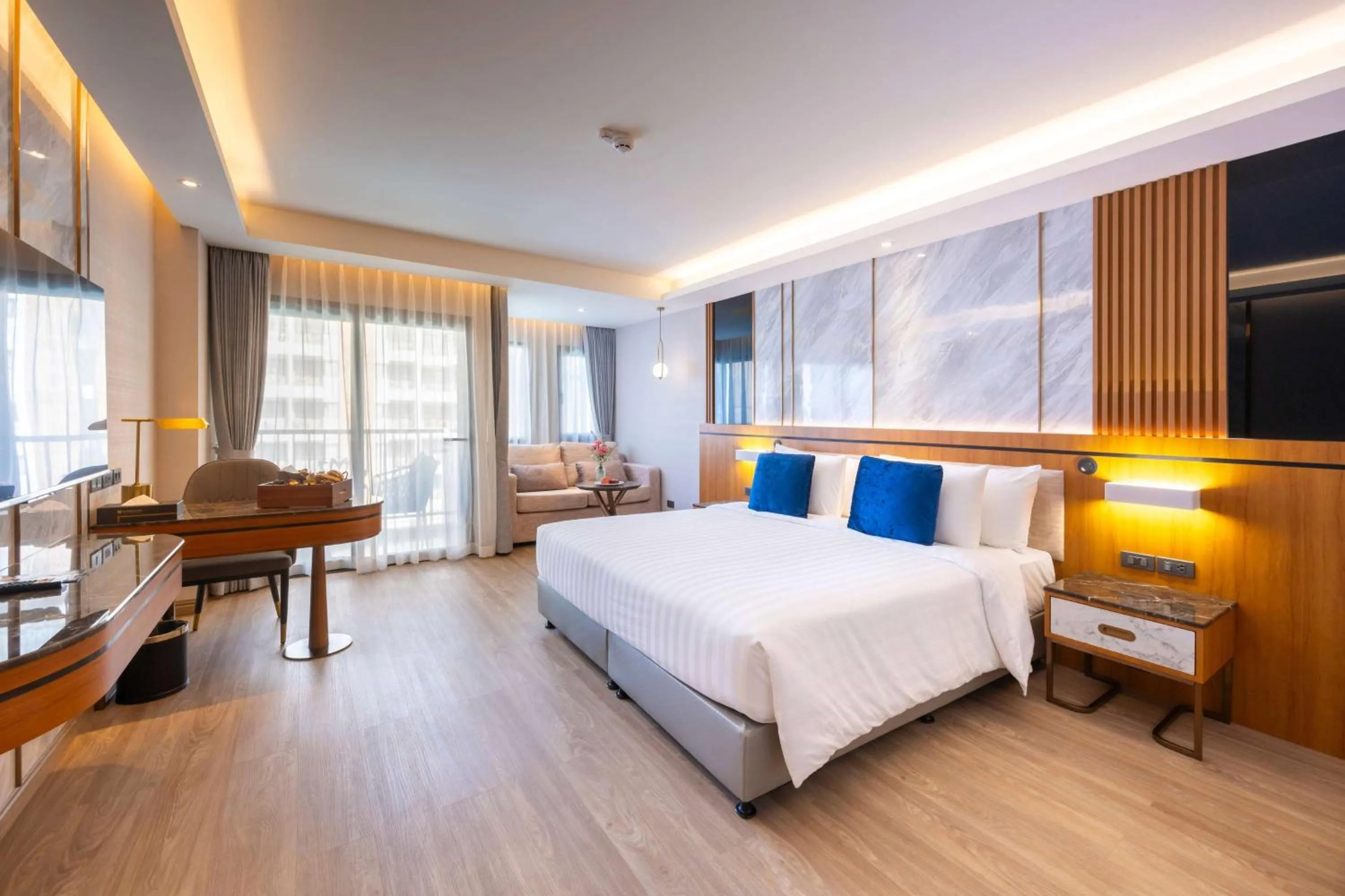 Photo of the whole room, Bed in Wyndham Jomtien Pattaya