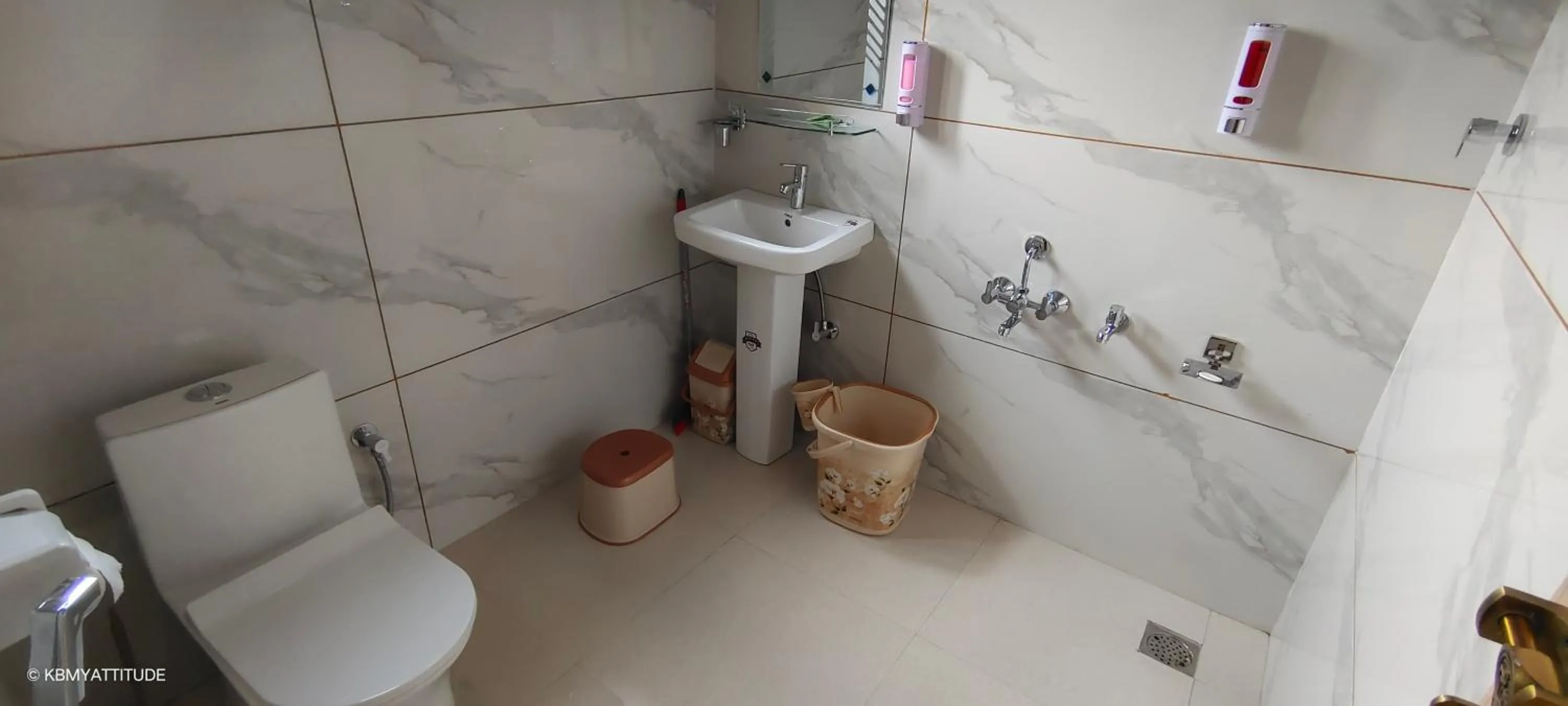 Bathroom in Countryside Cottage Gulmarg