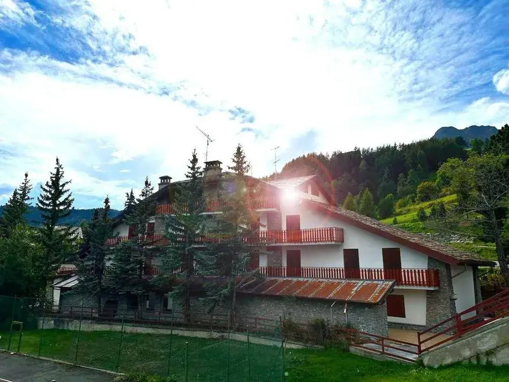 Hotel Chalet du Soleil Hotel Chalet du Soleil