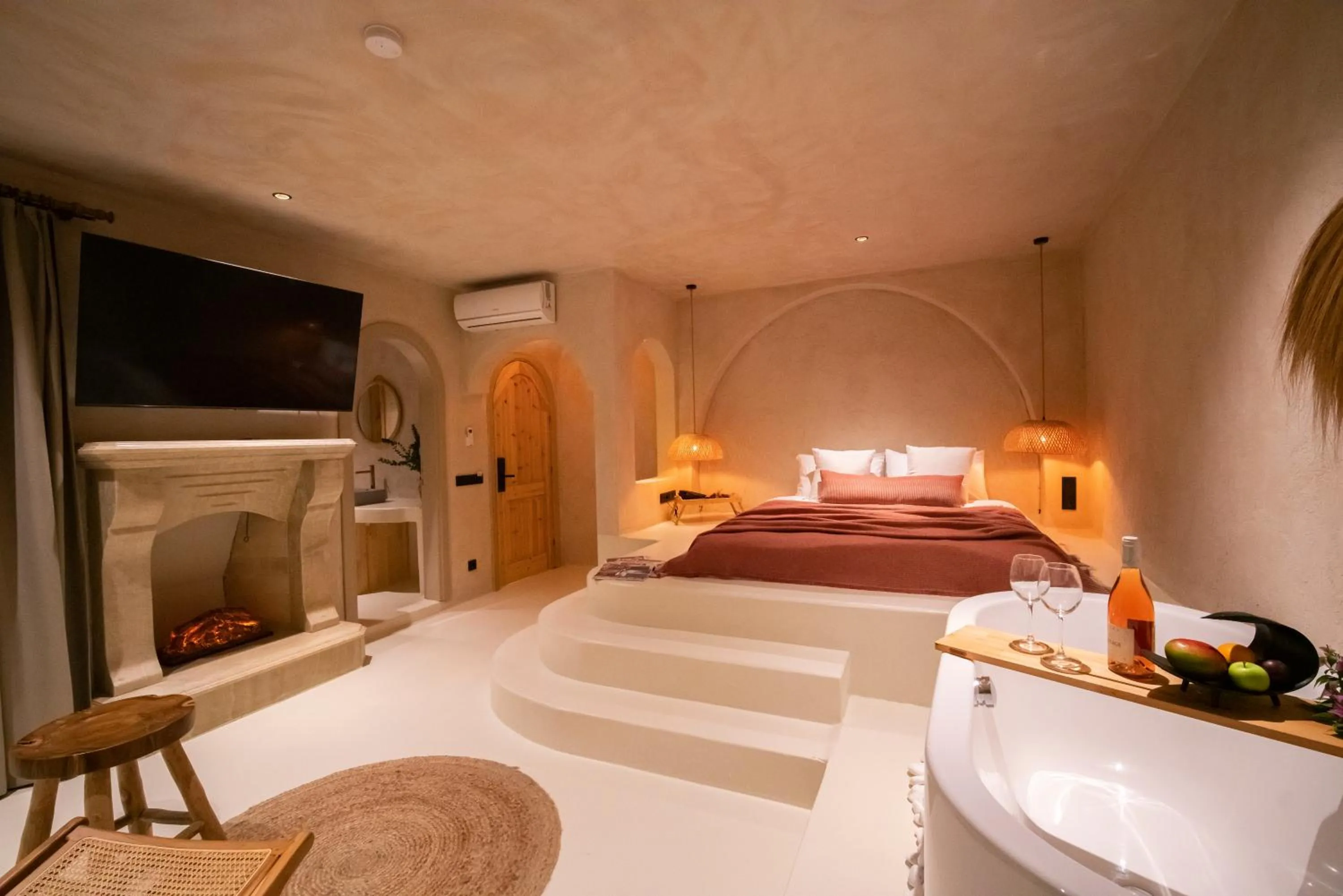 Bed in Noi Hotel Bodrum